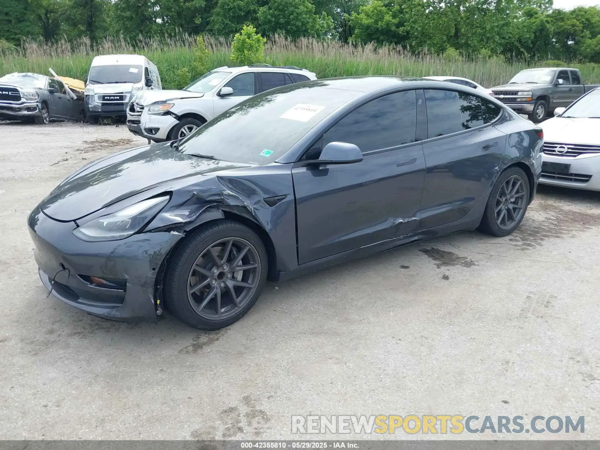 2 Photograph of a damaged car 5YJ3E1EA9MF094554 TESLA MODEL 3 2021