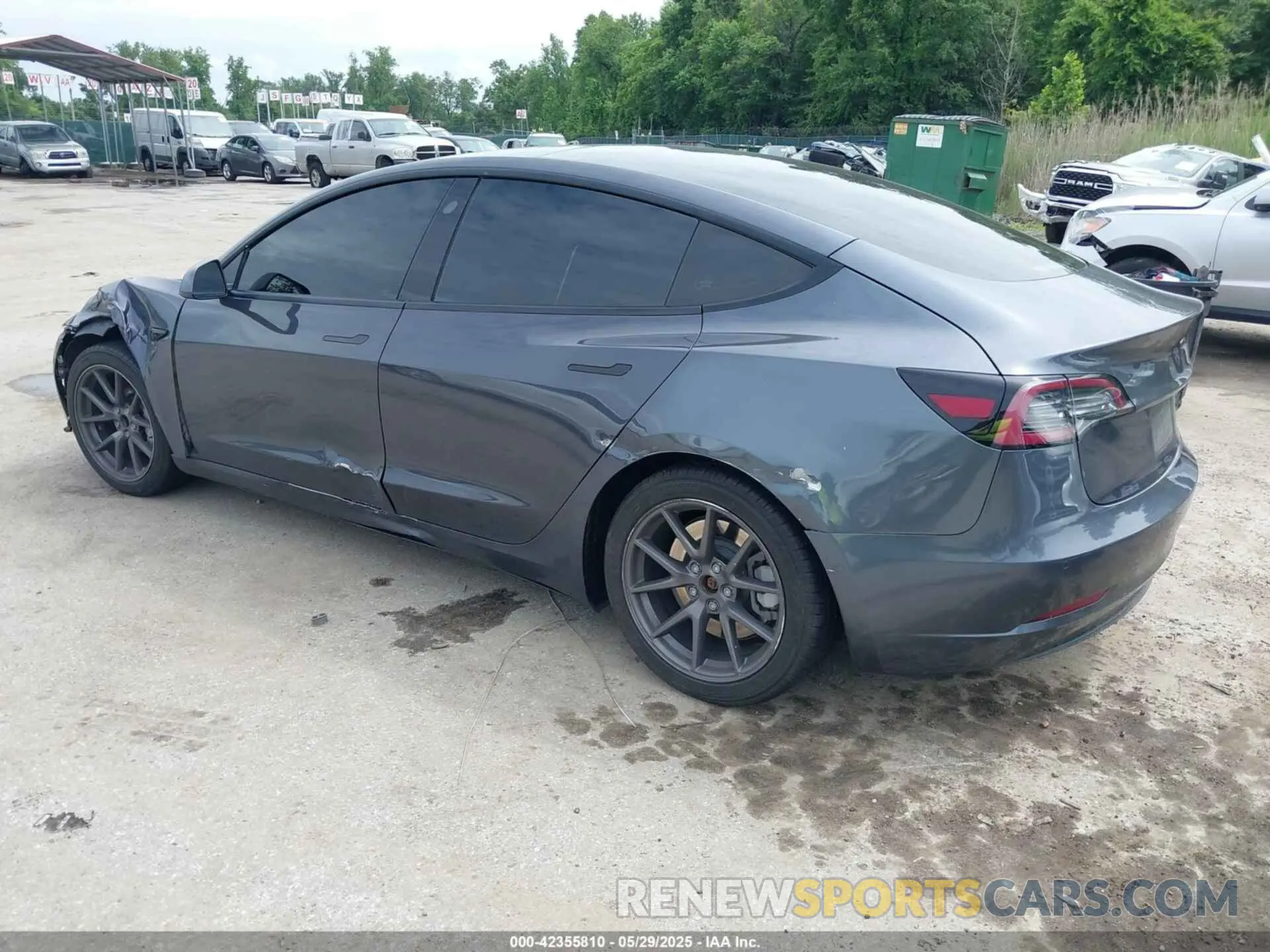 3 Photograph of a damaged car 5YJ3E1EA9MF094554 TESLA MODEL 3 2021