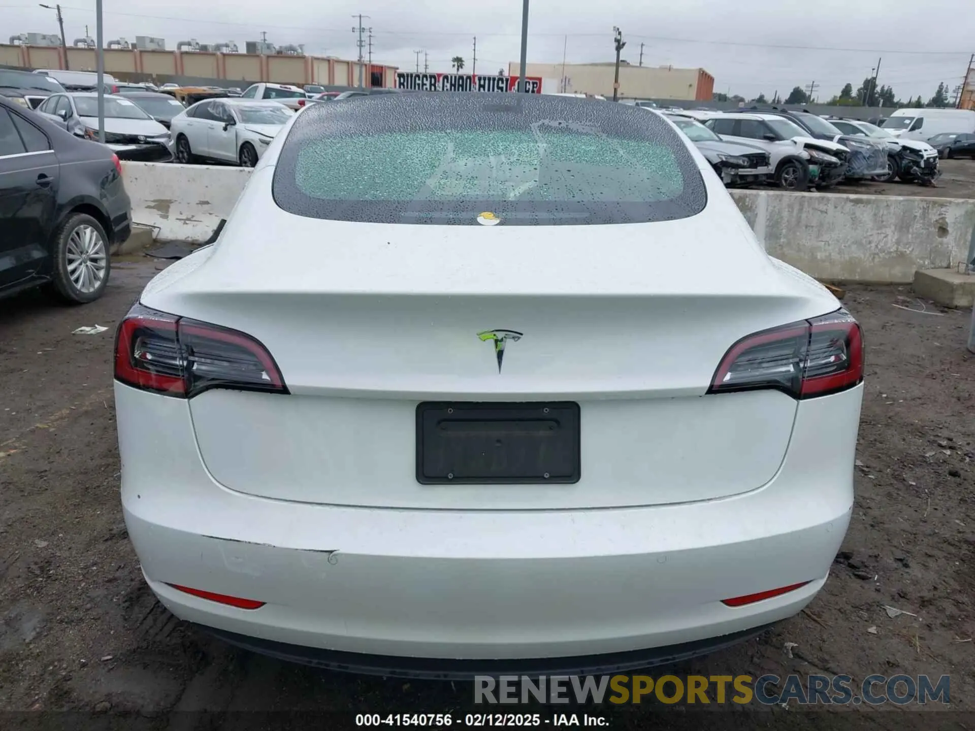 15 Photograph of a damaged car 5YJ3E1EA9MF095719 TESLA MODEL 3 2021