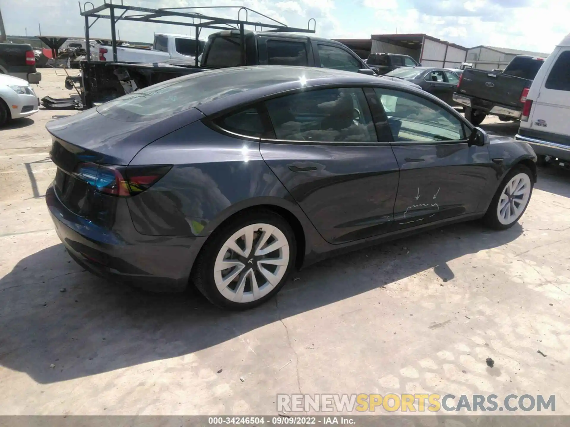 4 Photograph of a damaged car 5YJ3E1EA9MF099320 TESLA MODEL 3 2021