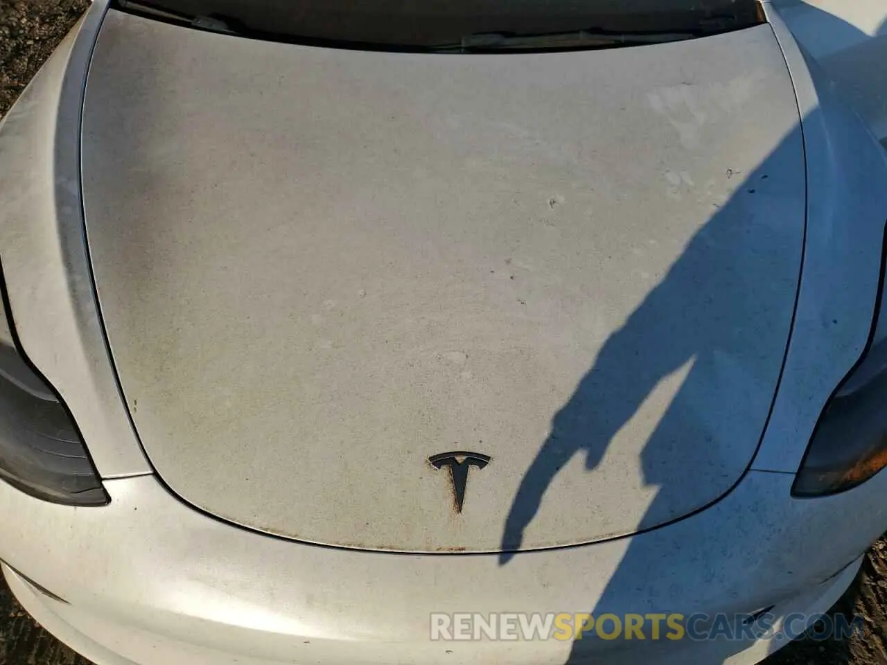 11 Photograph of a damaged car 5YJ3E1EA9MF100403 TESLA MODEL 3 2021