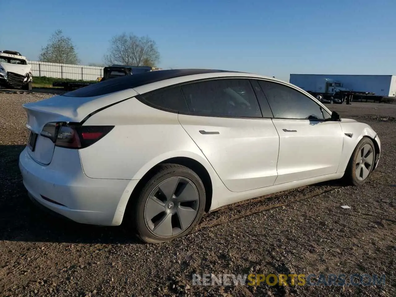 3 Photograph of a damaged car 5YJ3E1EA9MF100403 TESLA MODEL 3 2021