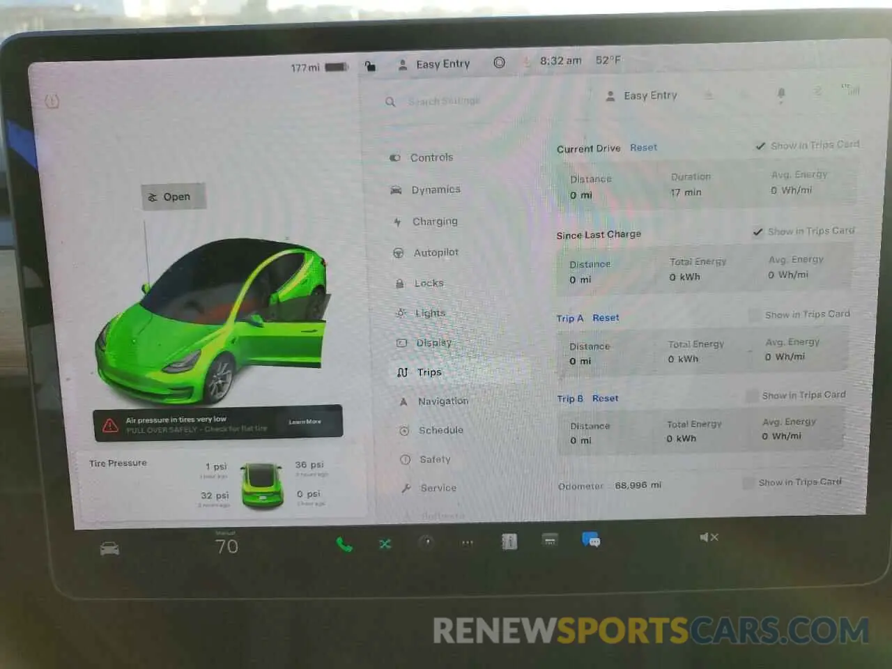 9 Photograph of a damaged car 5YJ3E1EA9MF100403 TESLA MODEL 3 2021