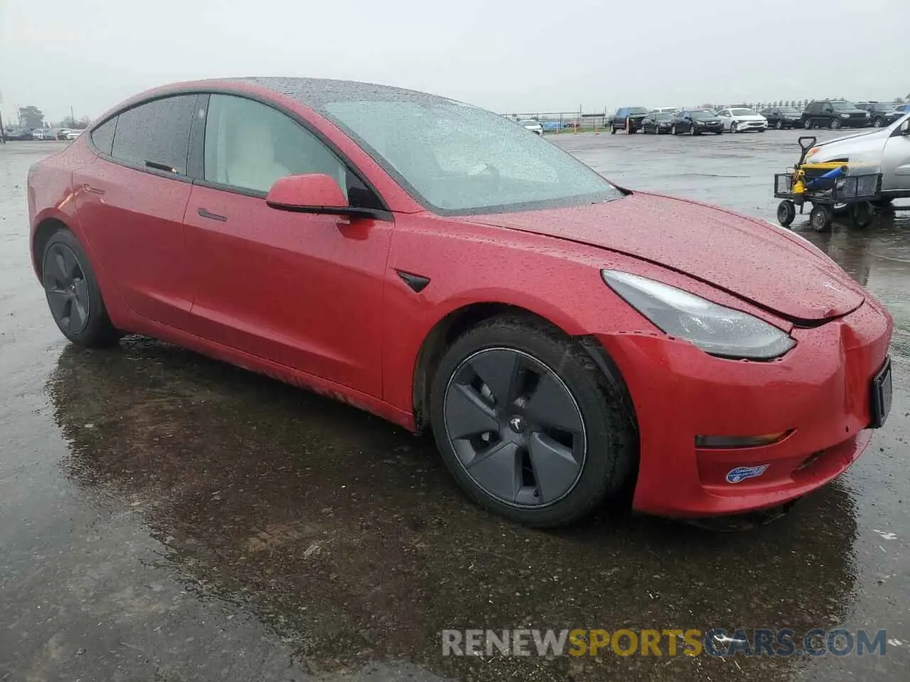 4 Photograph of a damaged car 5YJ3E1EA9MF870214 TESLA MODEL 3 2021