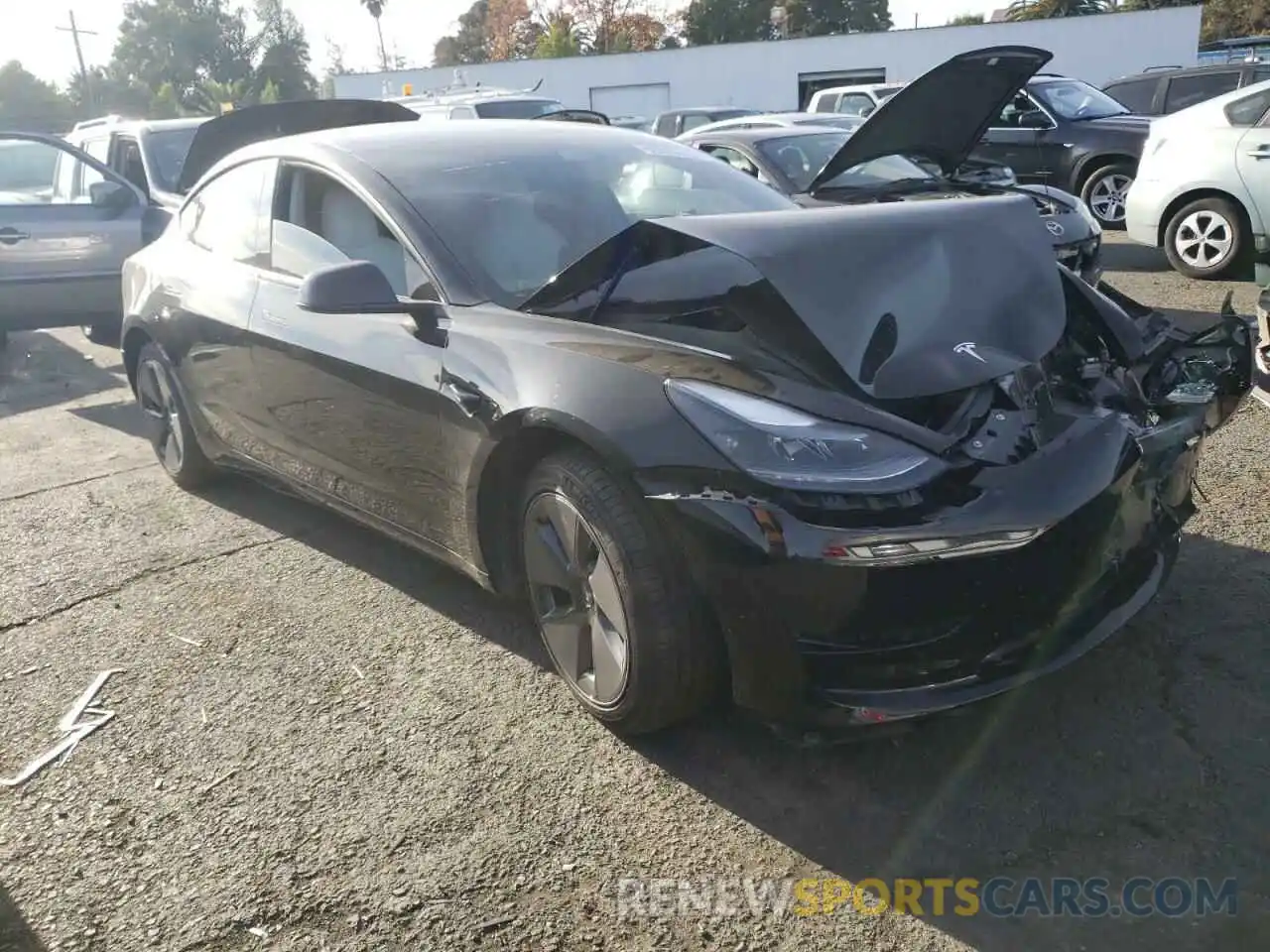 4 Photograph of a damaged car 5YJ3E1EA9MF875090 TESLA MODEL 3 2021