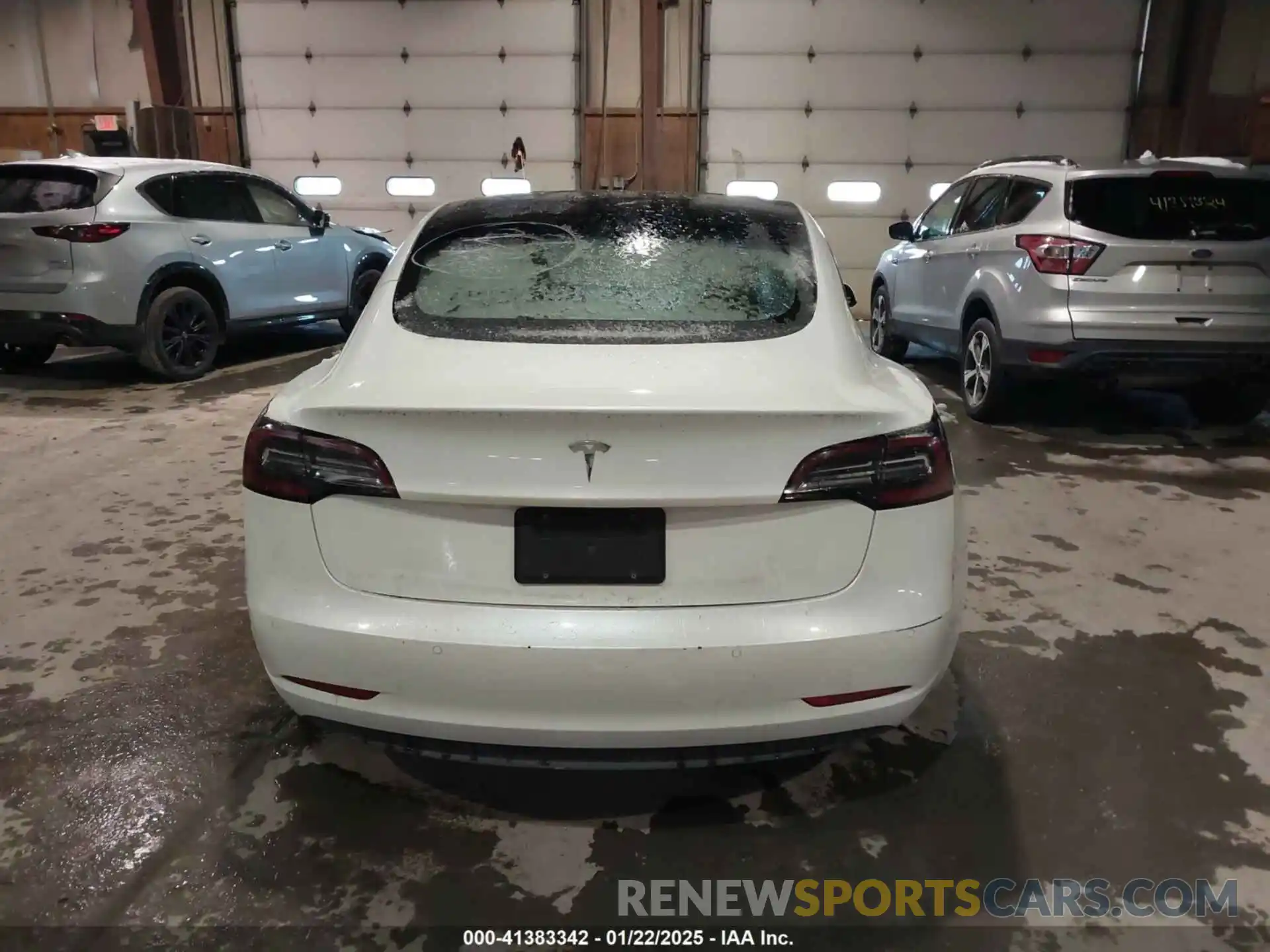 15 Photograph of a damaged car 5YJ3E1EA9MF908329 TESLA MODEL 3 2021