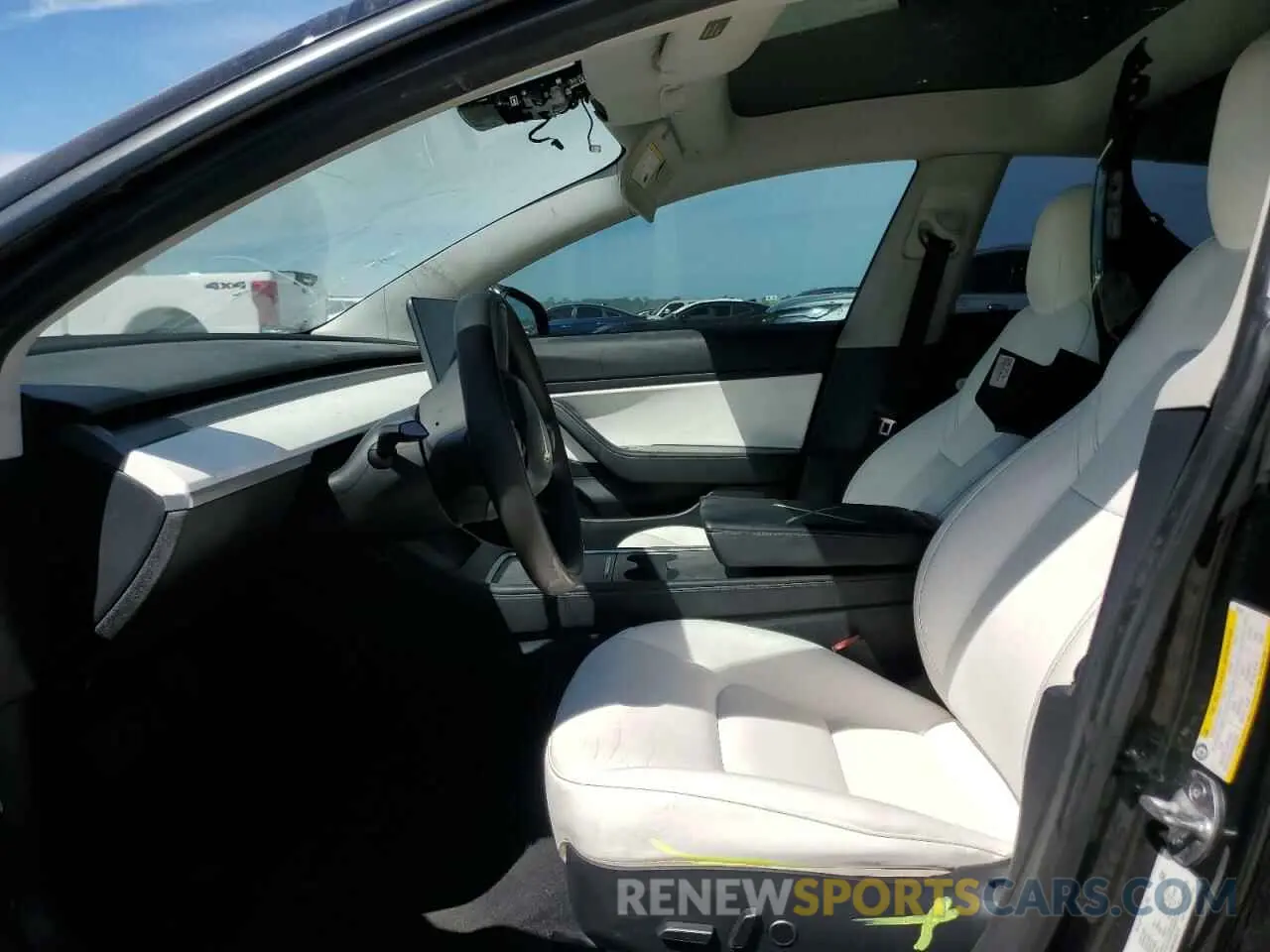 7 Photograph of a damaged car 5YJ3E1EA9MF920576 TESLA MODEL 3 2021