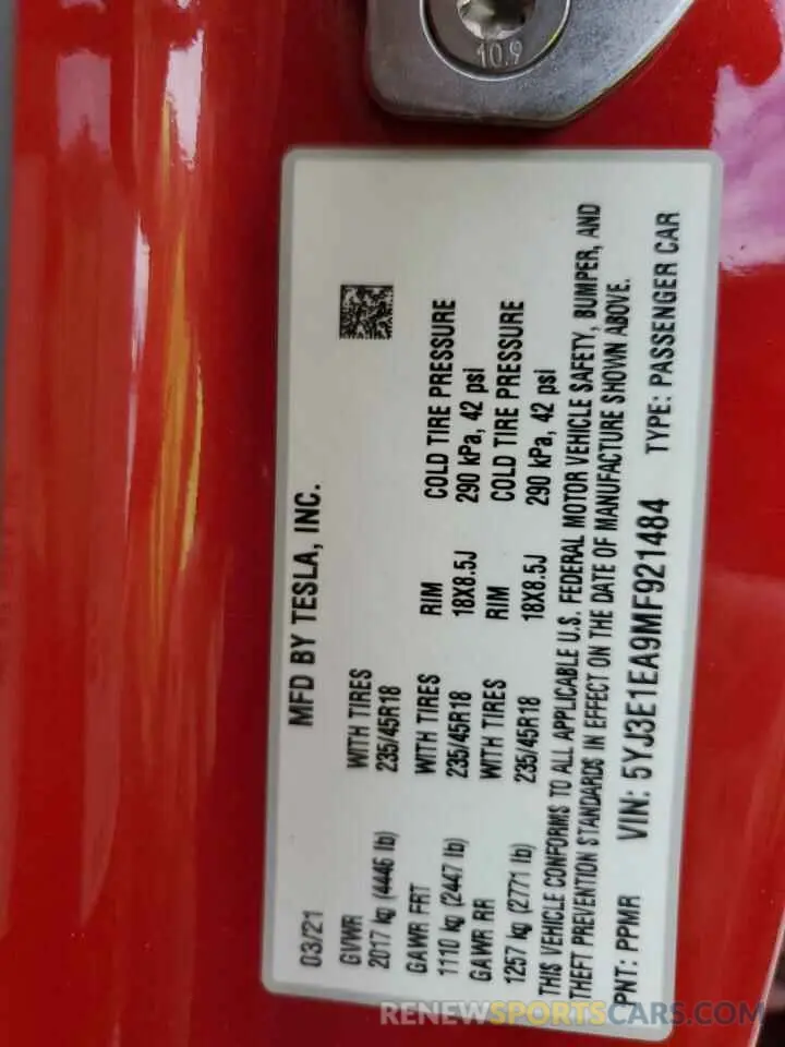 12 Photograph of a damaged car 5YJ3E1EA9MF921484 TESLA MODEL 3 2021