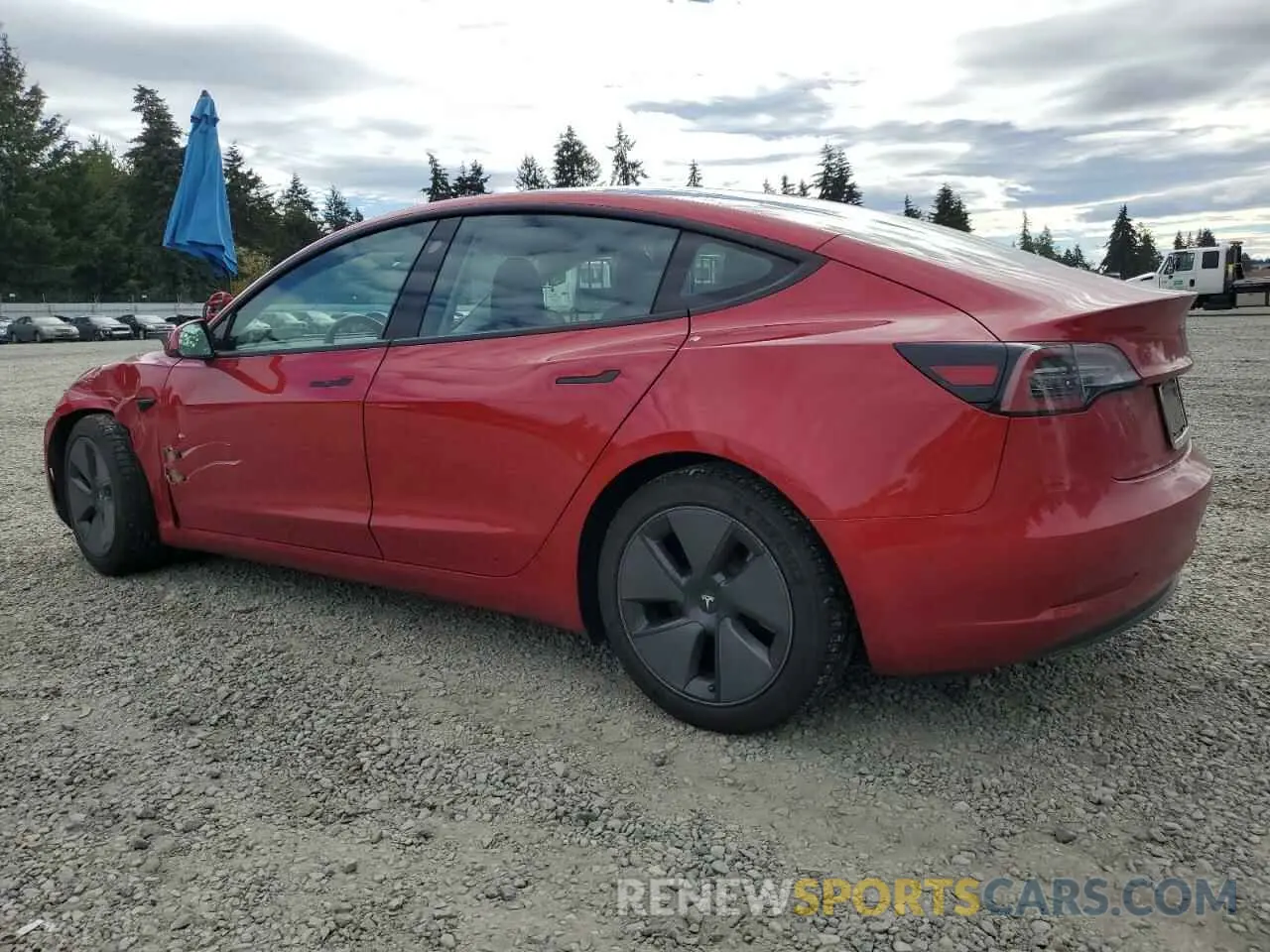 2 Photograph of a damaged car 5YJ3E1EA9MF921484 TESLA MODEL 3 2021