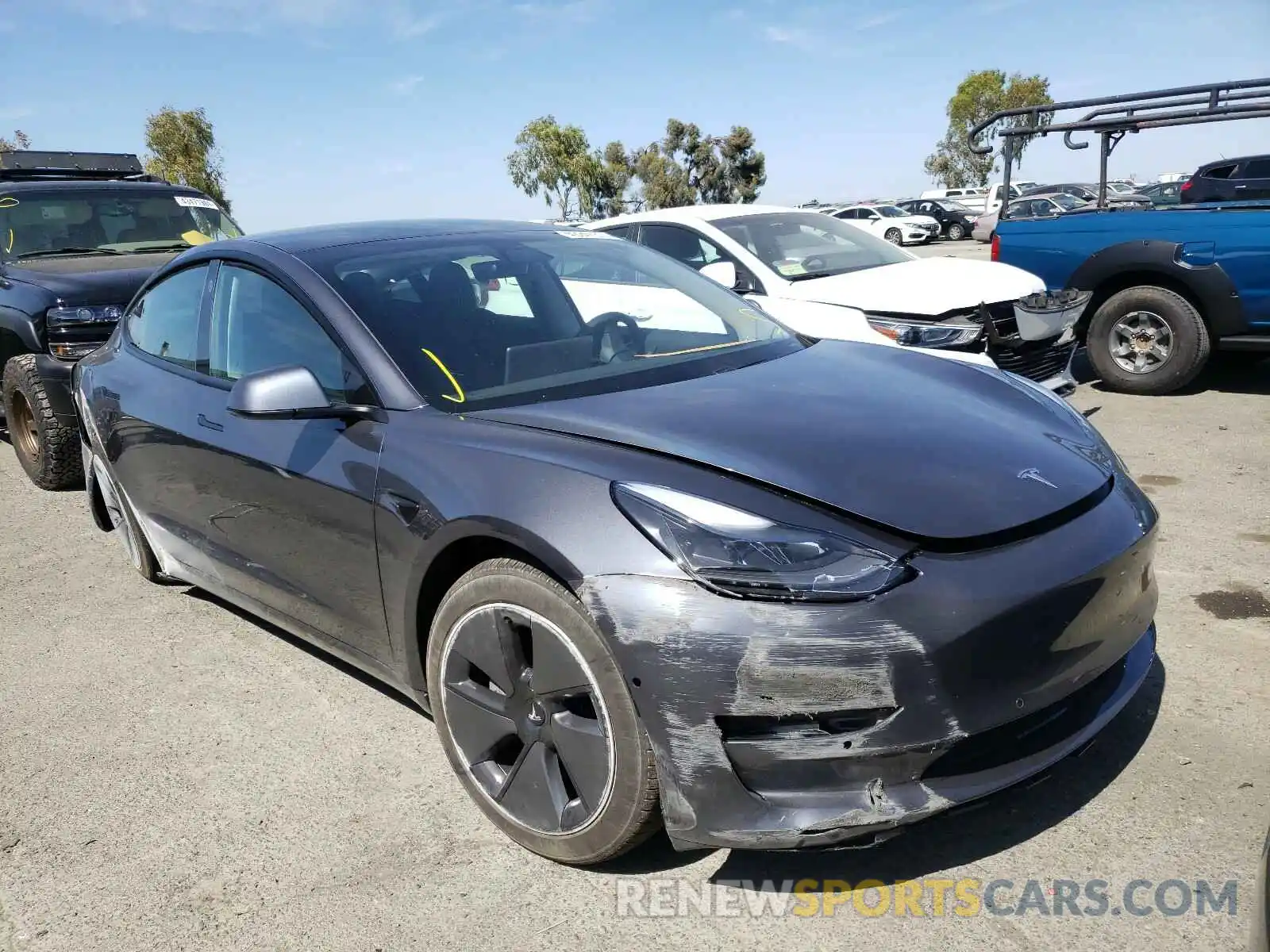 1 Photograph of a damaged car 5YJ3E1EA9MF943100 TESLA MODEL 3 2021