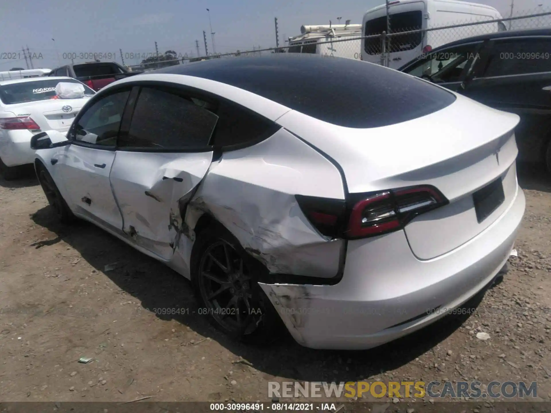 3 Photograph of a damaged car 5YJ3E1EA9MF943212 TESLA MODEL 3 2021