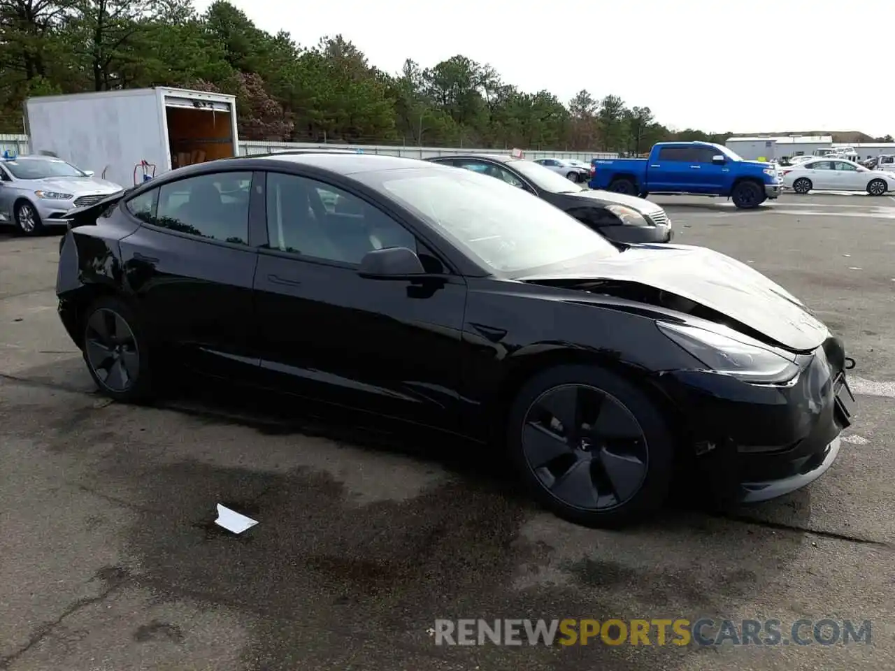 4 Photograph of a damaged car 5YJ3E1EA9MF961385 TESLA MODEL 3 2021