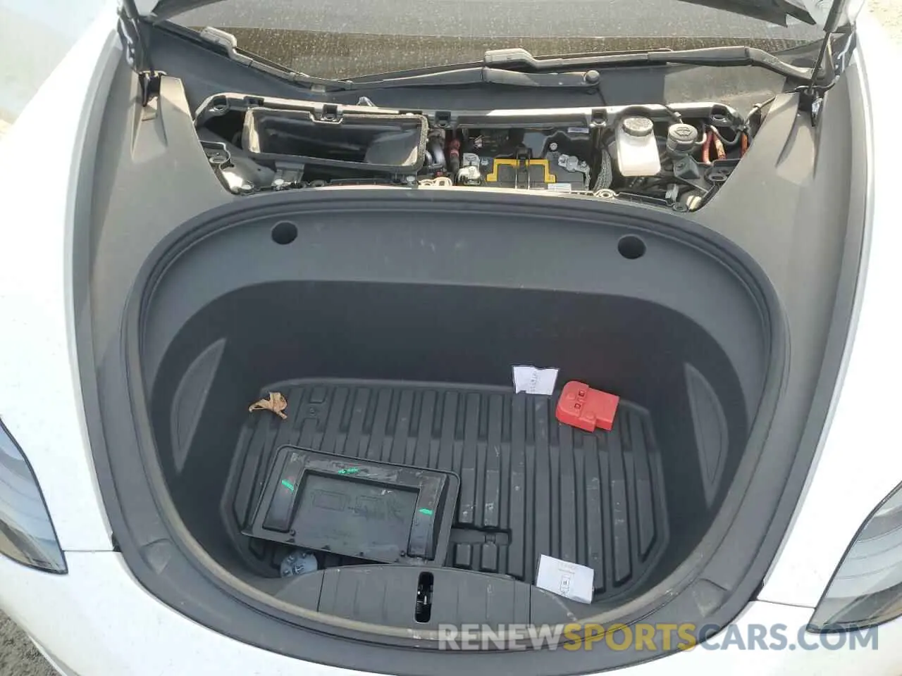 14 Photograph of a damaged car 5YJ3E1EA9MF961676 TESLA MODEL 3 2021