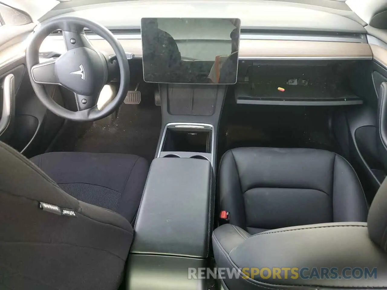 8 Photograph of a damaged car 5YJ3E1EA9MF961676 TESLA MODEL 3 2021