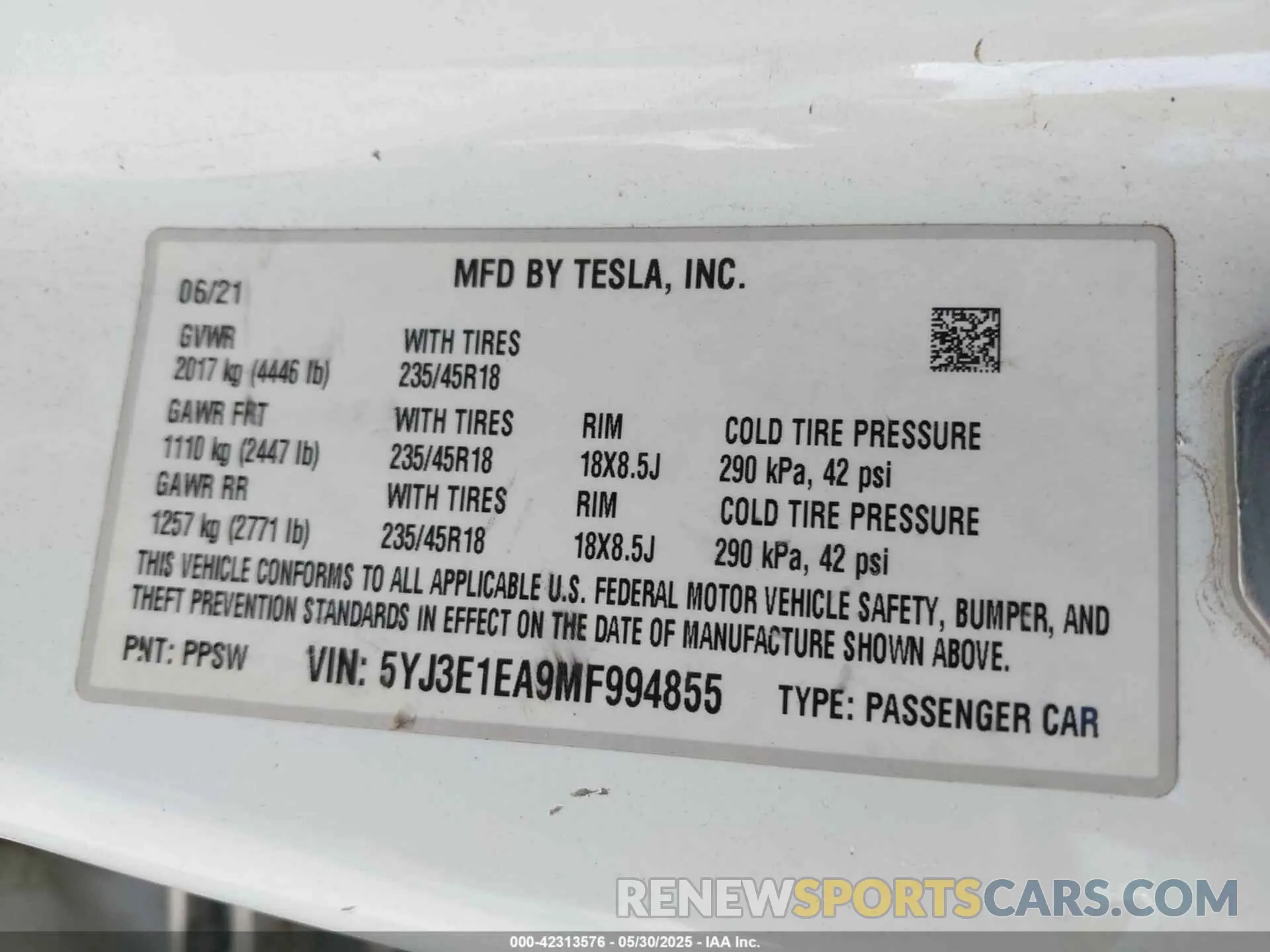 9 Photograph of a damaged car 5YJ3E1EA9MF994855 TESLA MODEL 3 2021