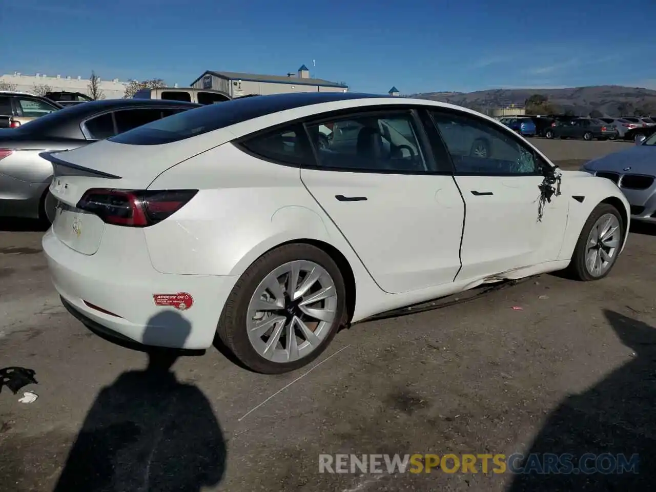 3 Photograph of a damaged car 5YJ3E1EAXMF001346 TESLA MODEL 3 2021