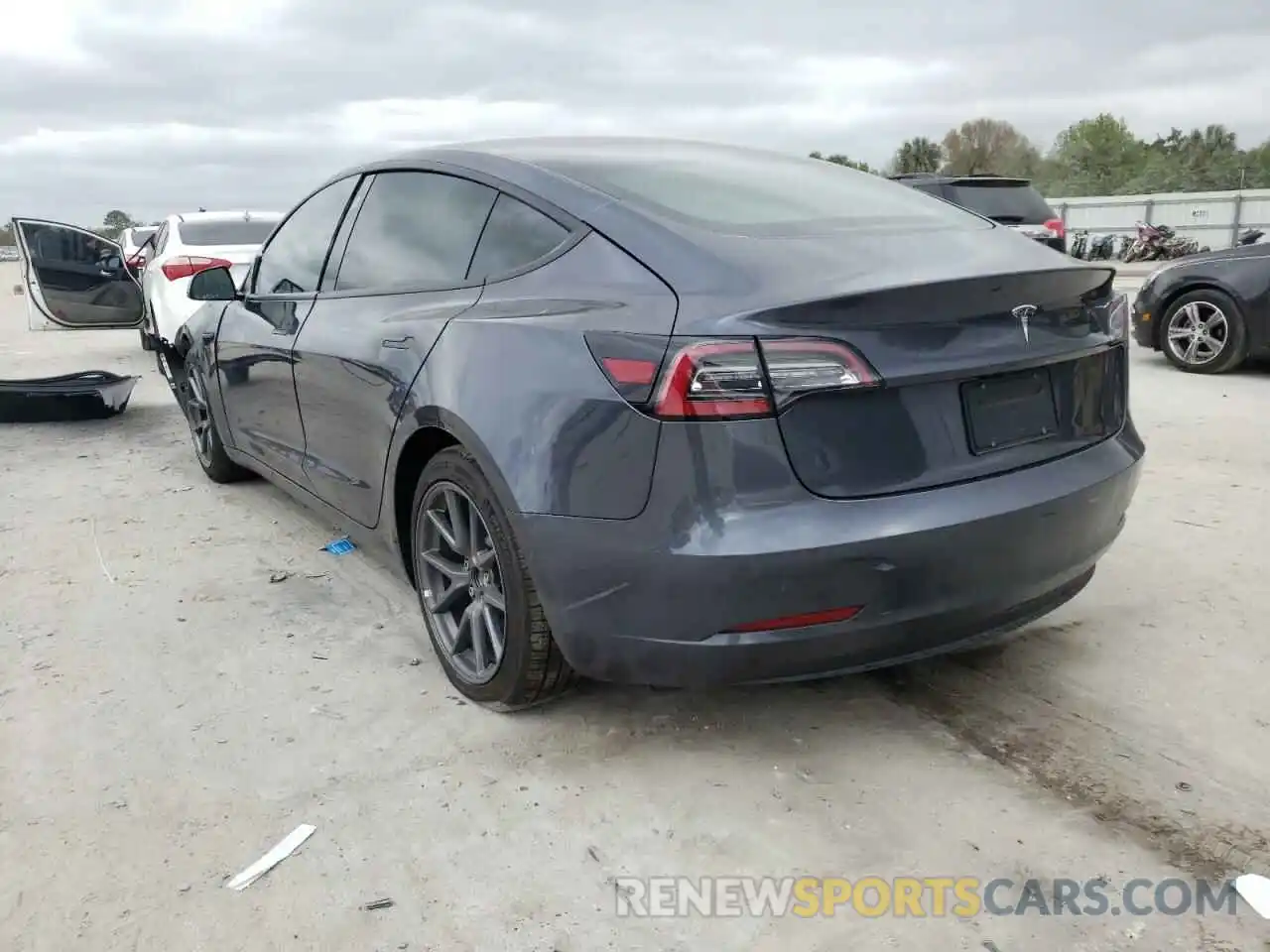 3 Photograph of a damaged car 5YJ3E1EAXMF014579 TESLA MODEL 3 2021