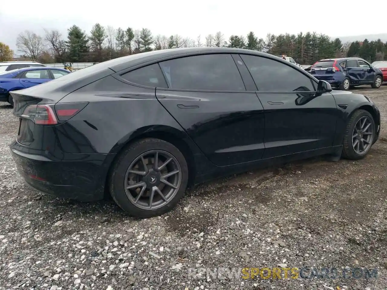 3 Photograph of a damaged car 5YJ3E1EAXMF016073 TESLA MODEL 3 2021