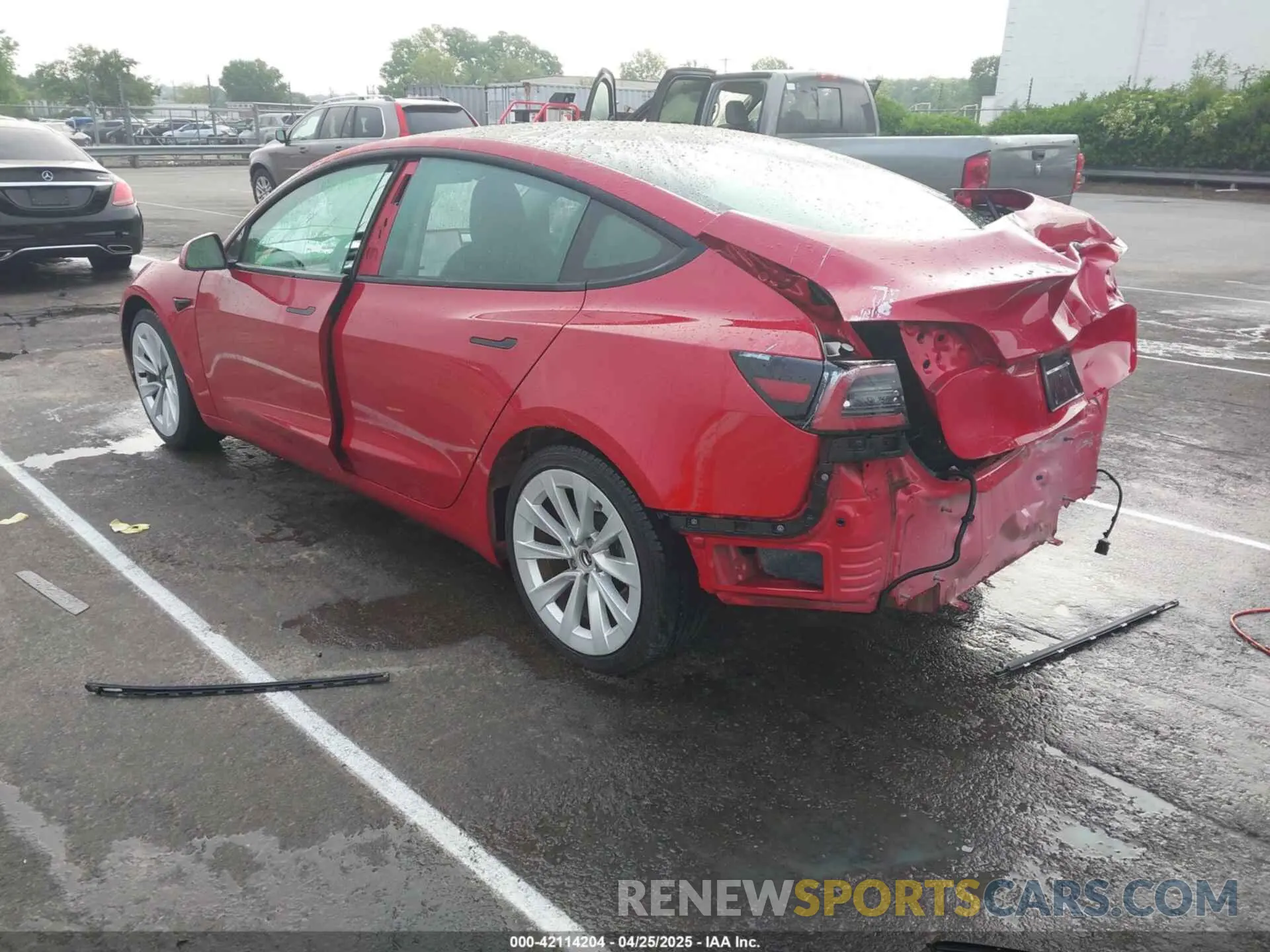 3 Photograph of a damaged car 5YJ3E1EAXMF017773 TESLA MODEL 3 2021