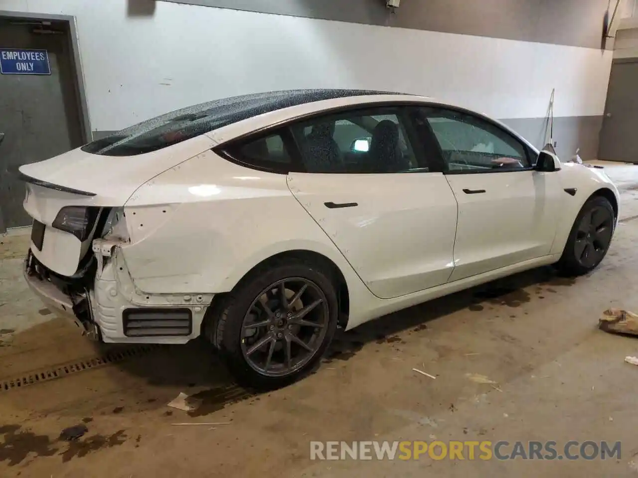 3 Photograph of a damaged car 5YJ3E1EAXMF029227 TESLA MODEL 3 2021