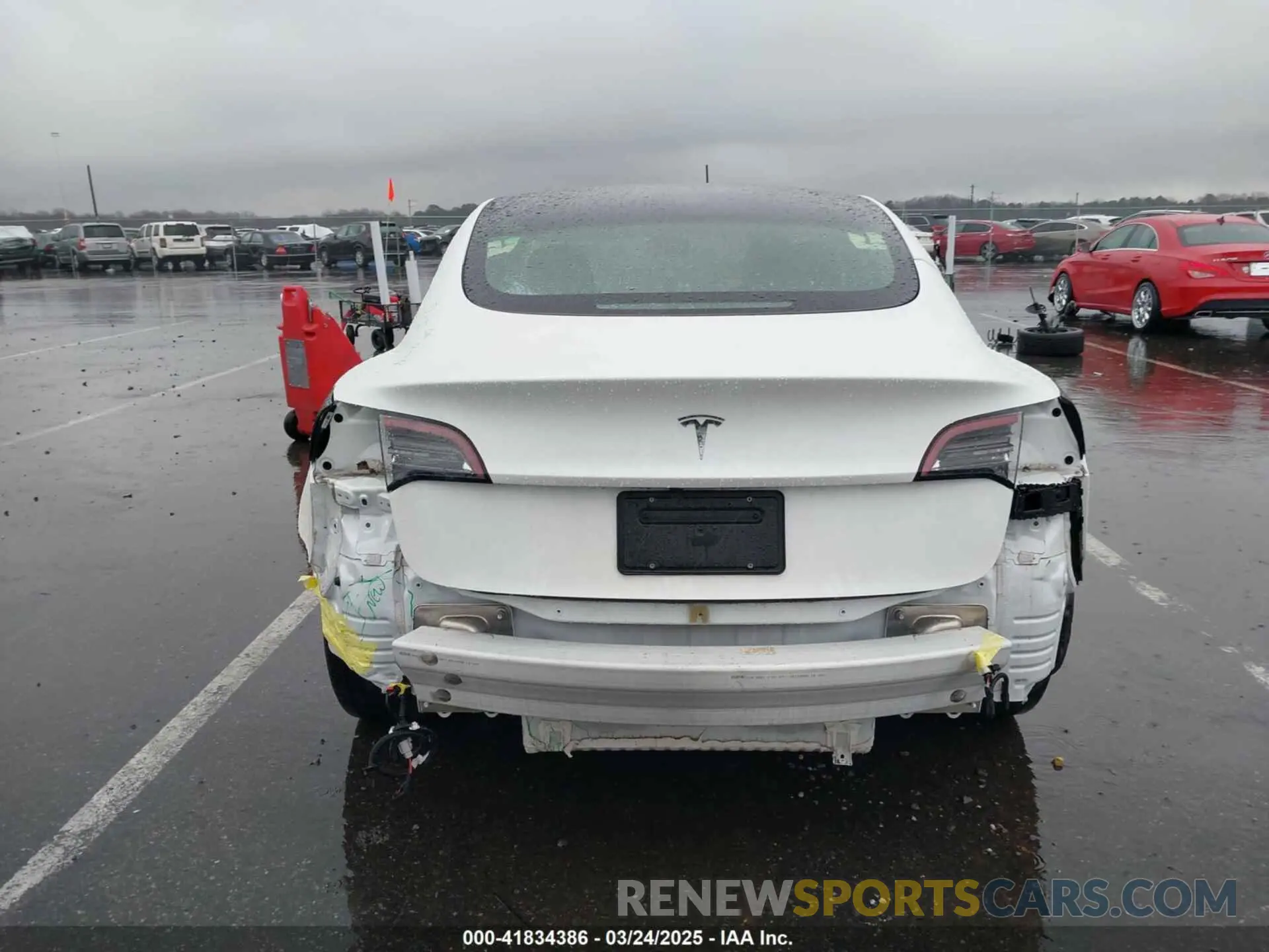6 Photograph of a damaged car 5YJ3E1EAXMF052765 TESLA MODEL 3 2021