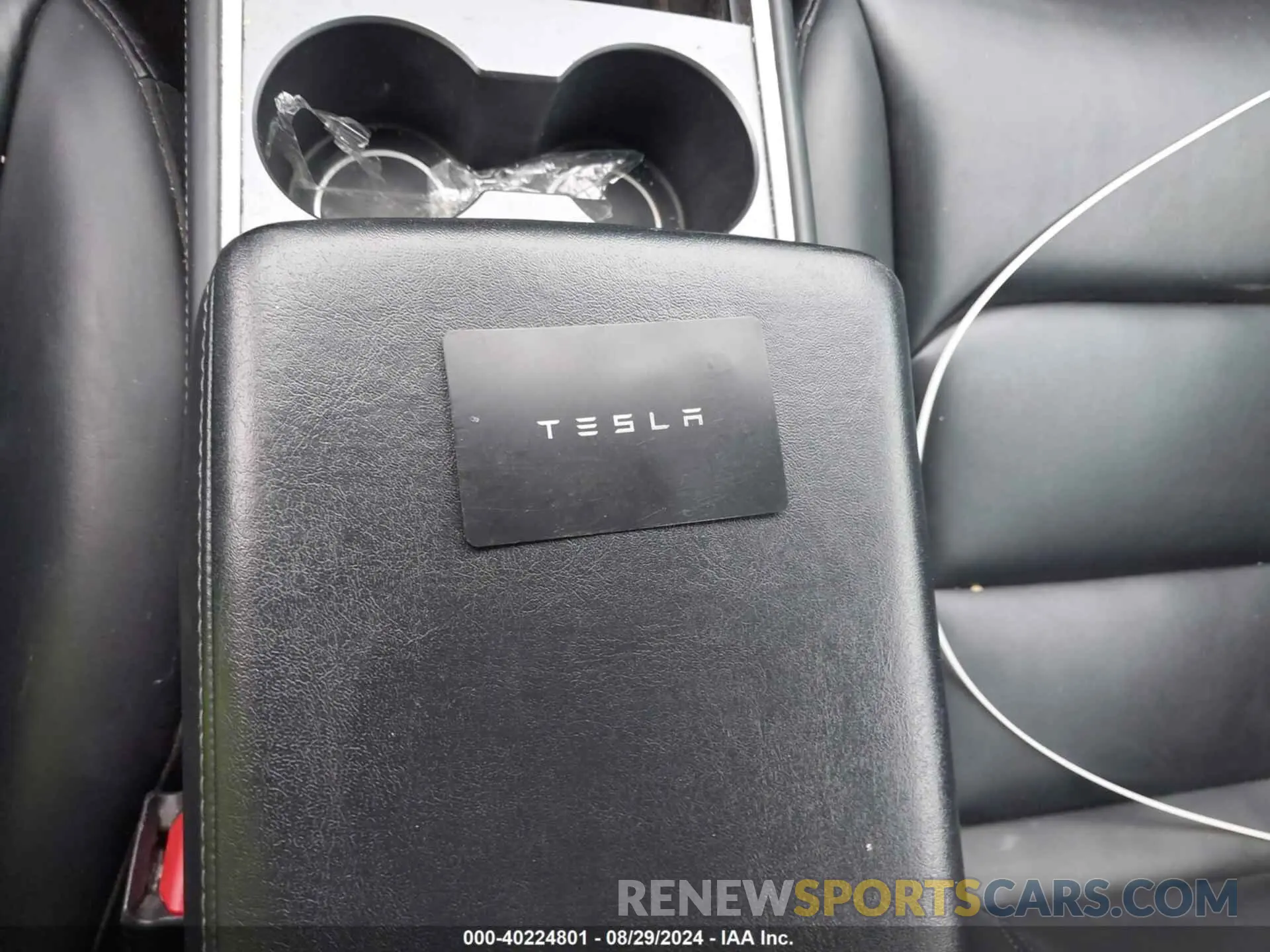 11 Photograph of a damaged car 5YJ3E1EAXMF074796 TESLA MODEL 3 2021