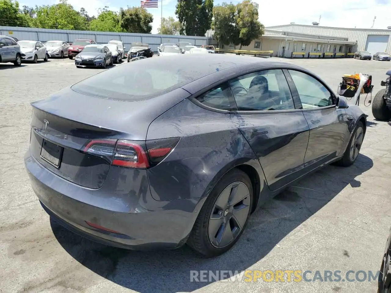 3 Photograph of a damaged car 5YJ3E1EAXMF076516 TESLA MODEL 3 2021