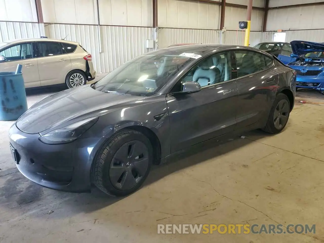 1 Photograph of a damaged car 5YJ3E1EAXMF086348 TESLA MODEL 3 2021