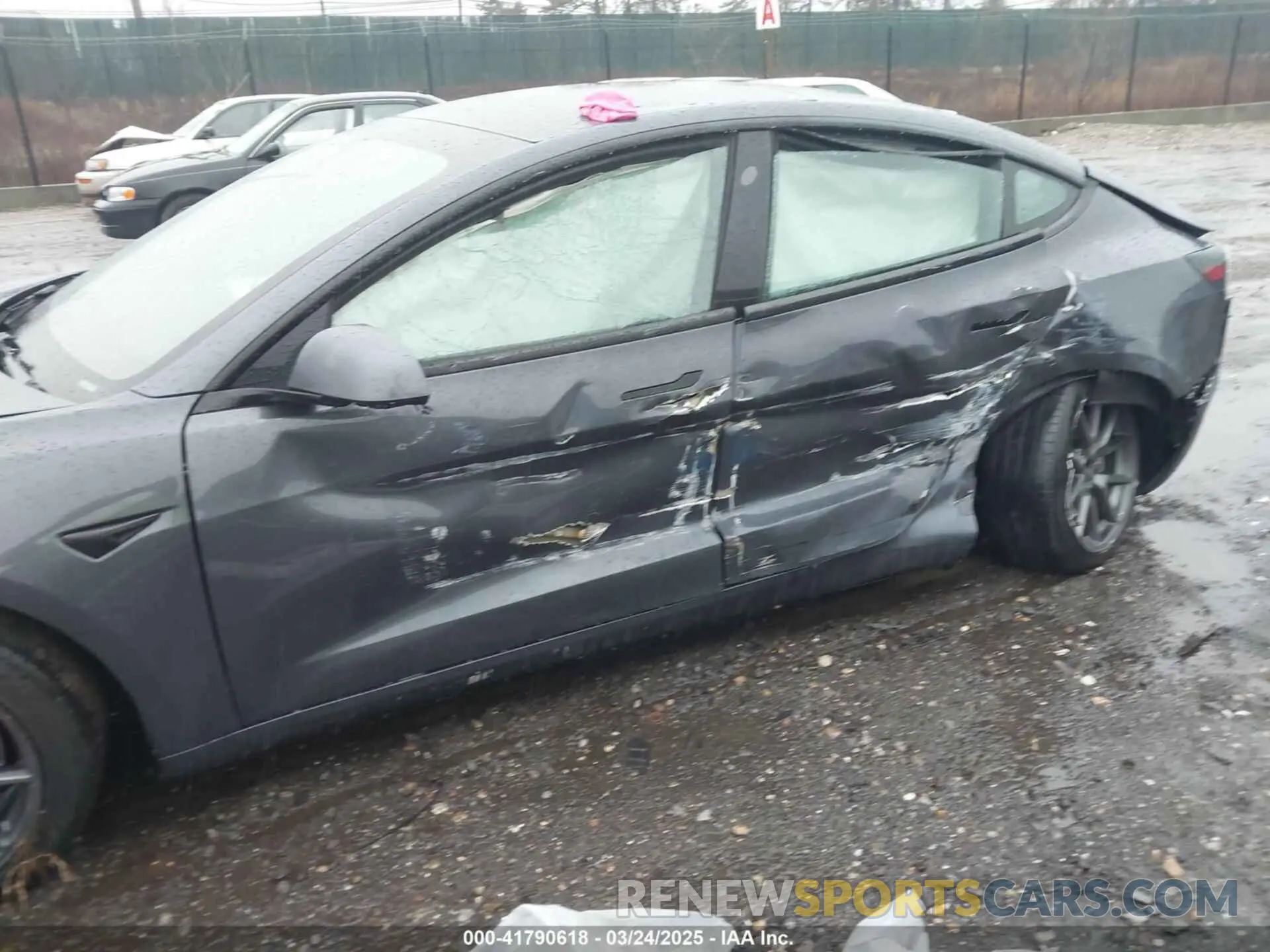 6 Photograph of a damaged car 5YJ3E1EAXMF087841 TESLA MODEL 3 2021