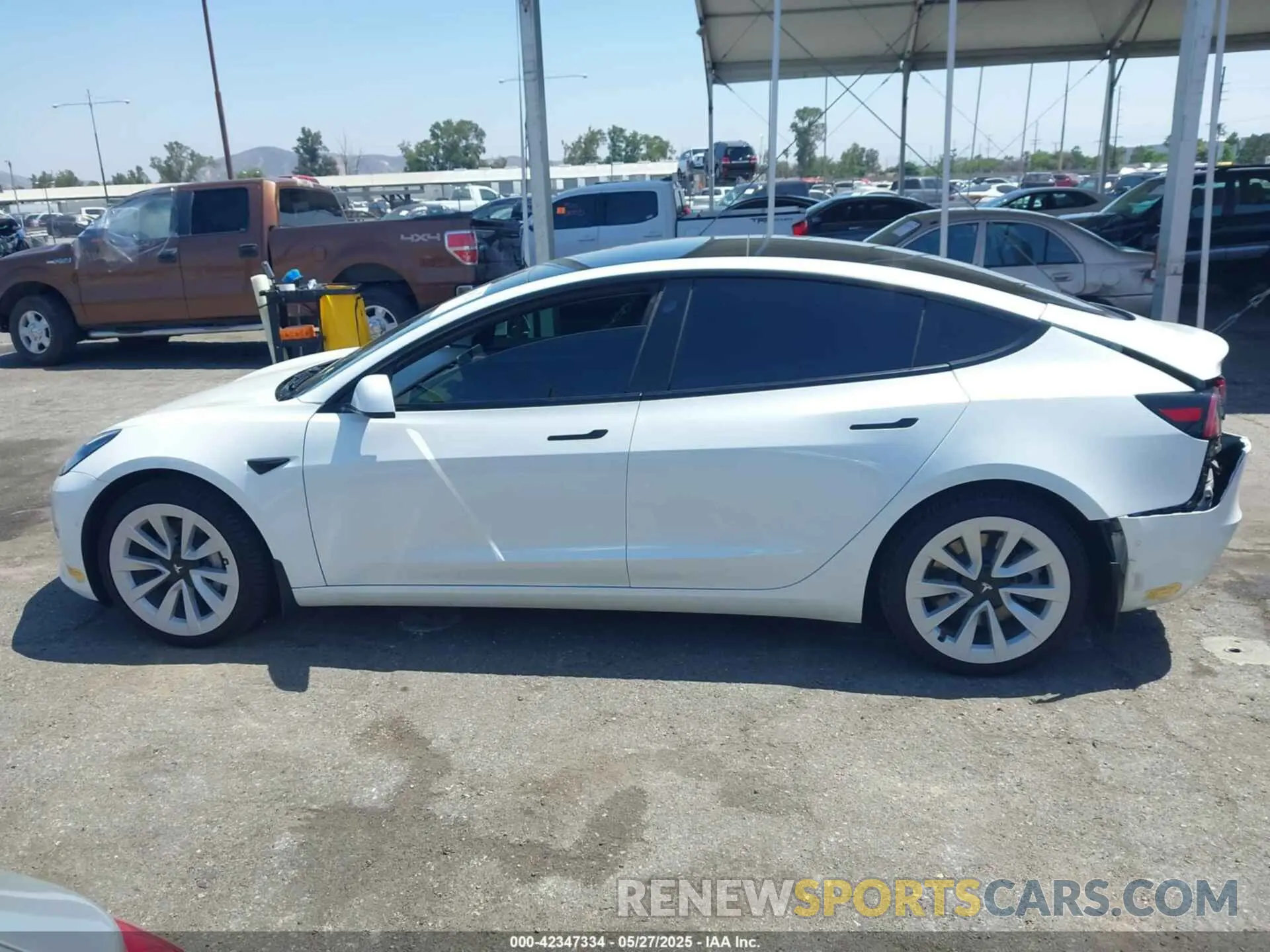 14 Photograph of a damaged car 5YJ3E1EAXMF089282 TESLA MODEL 3 2021