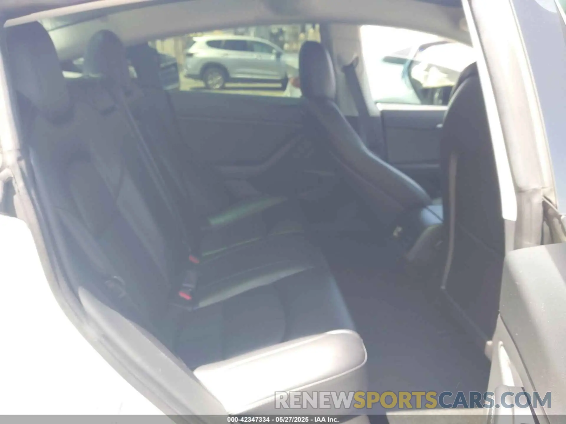 8 Photograph of a damaged car 5YJ3E1EAXMF089282 TESLA MODEL 3 2021