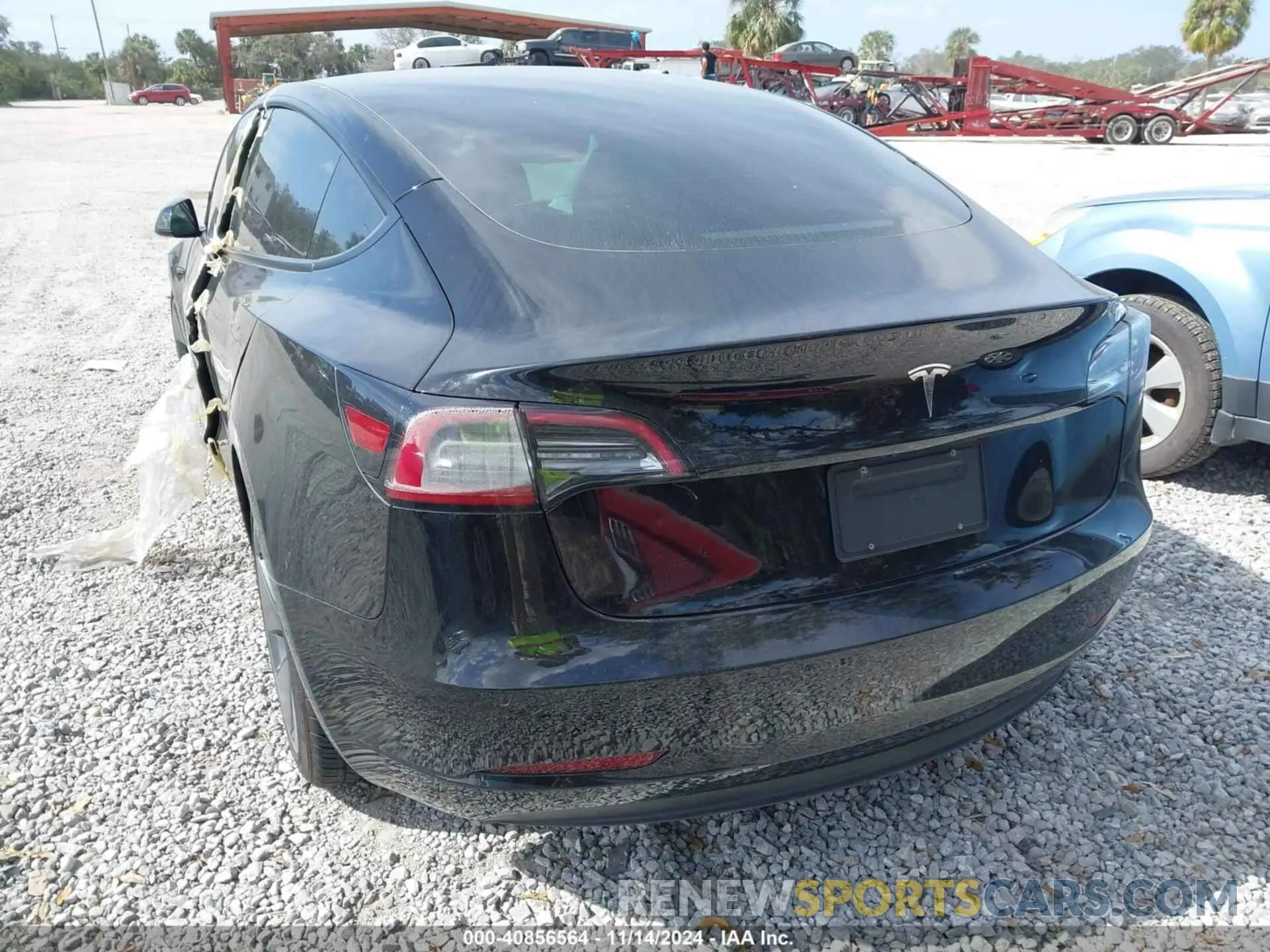 3 Photograph of a damaged car 5YJ3E1EAXMF090352 TESLA MODEL 3 2021