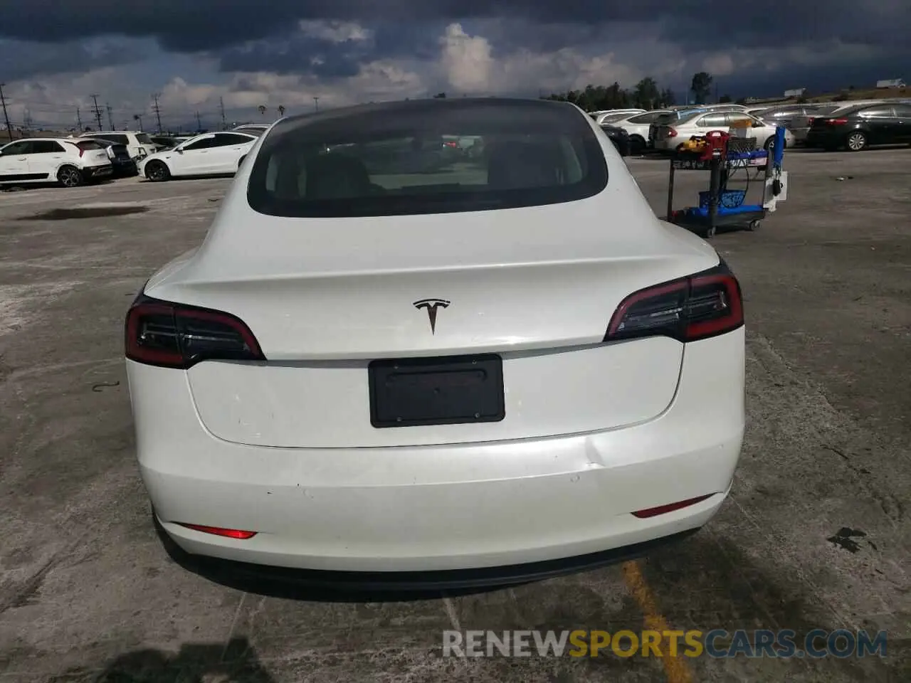 6 Photograph of a damaged car 5YJ3E1EAXMF091596 TESLA MODEL 3 2021