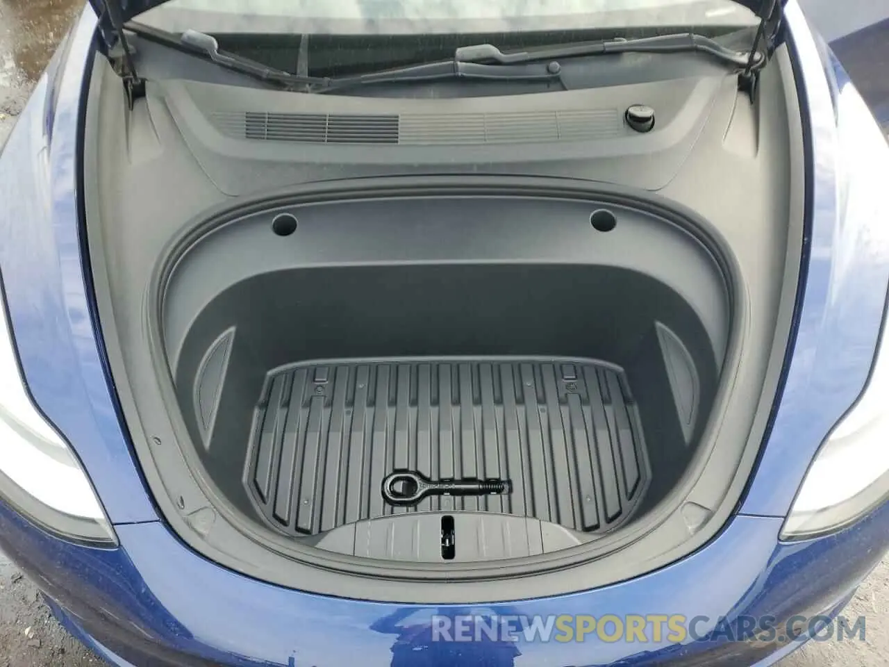 11 Photograph of a damaged car 5YJ3E1EAXMF850831 TESLA MODEL 3 2021