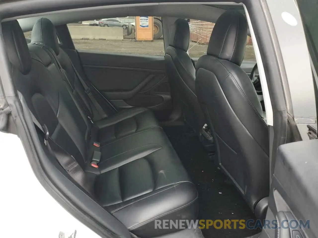 10 Photograph of a damaged car 5YJ3E1EAXMF853650 TESLA MODEL 3 2021