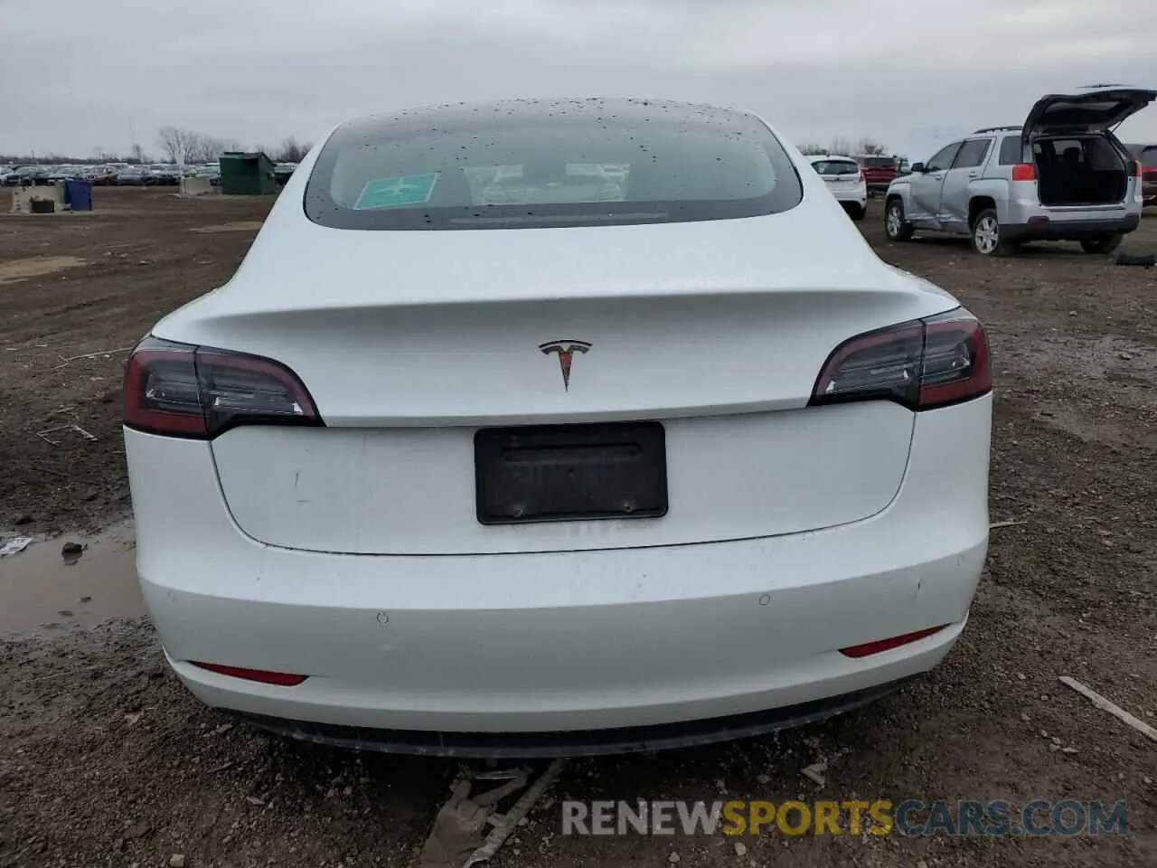 6 Photograph of a damaged car 5YJ3E1EAXMF853650 TESLA MODEL 3 2021