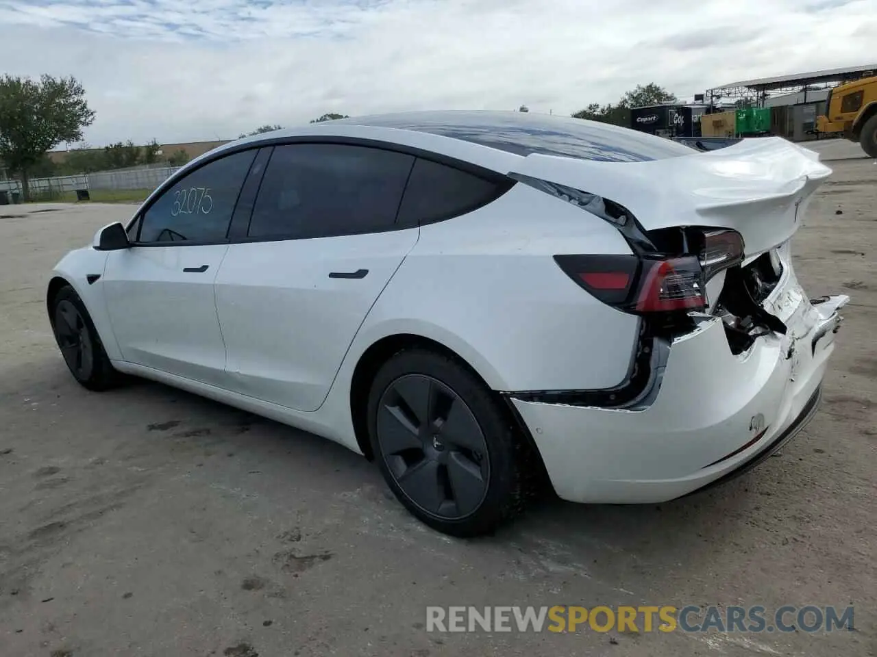 2 Photograph of a damaged car 5YJ3E1EAXMF858671 TESLA MODEL 3 2021
