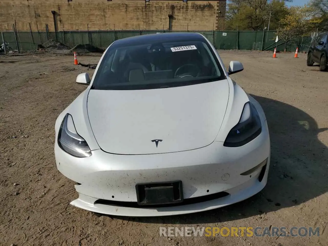 5 Photograph of a damaged car 5YJ3E1EAXMF870285 TESLA MODEL 3 2021
