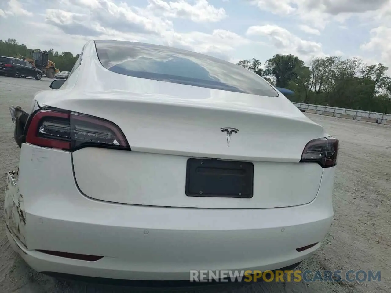 6 Photograph of a damaged car 5YJ3E1EAXMF973450 TESLA MODEL 3 2021