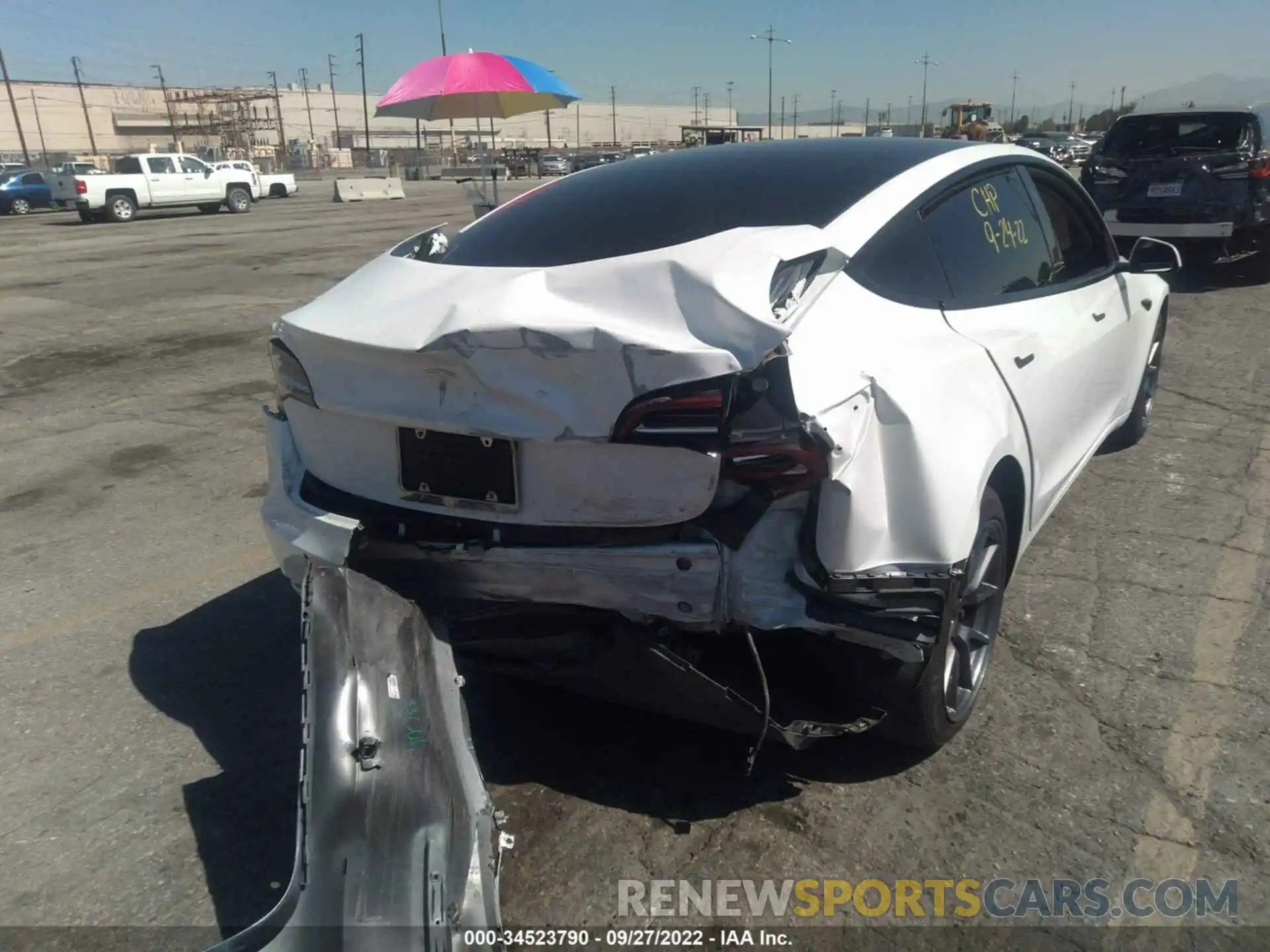 4 Photograph of a damaged car 5YJ3E1EAXMF977126 TESLA MODEL 3 2021