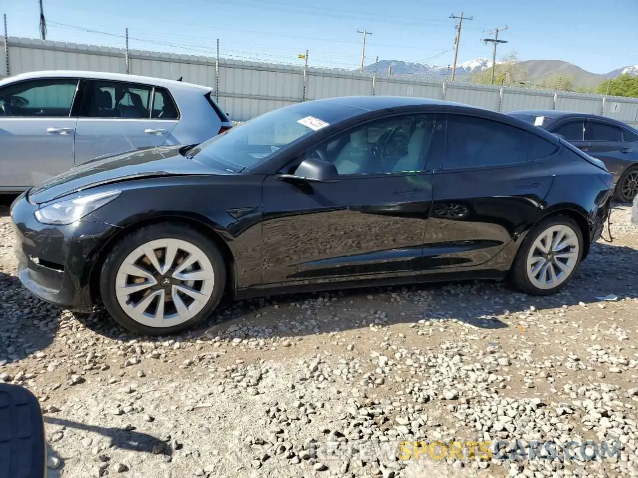 1 Photograph of a damaged car 5YJ3E1EAXMF995223 TESLA MODEL 3 2021