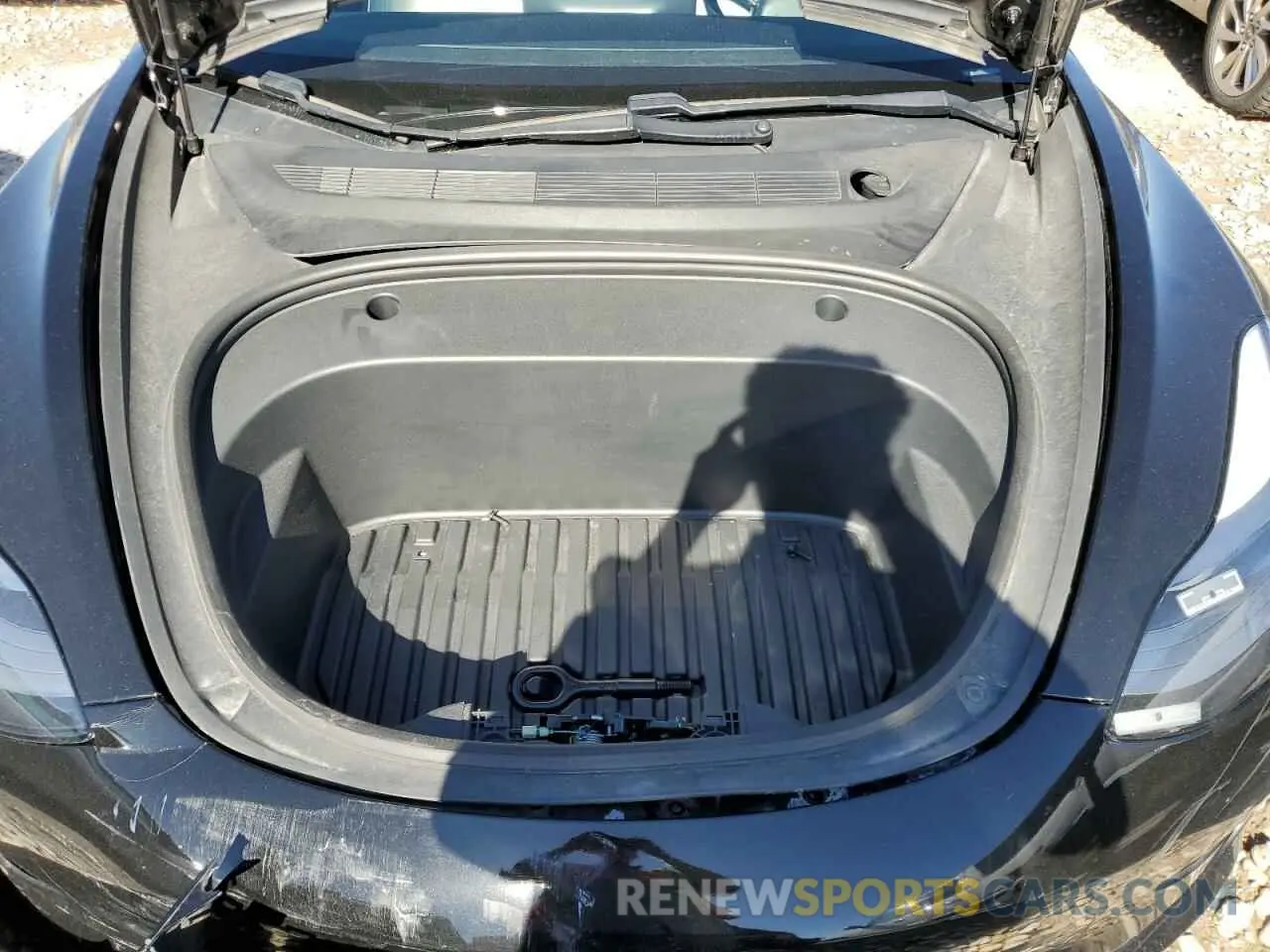 11 Photograph of a damaged car 5YJ3E1EAXMF995223 TESLA MODEL 3 2021