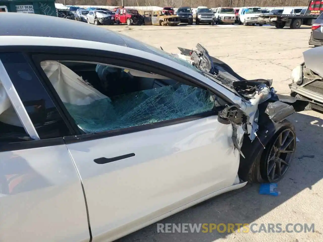 5 Photograph of a damaged car 5YJ3E1EAXMF996193 TESLA MODEL 3 2021