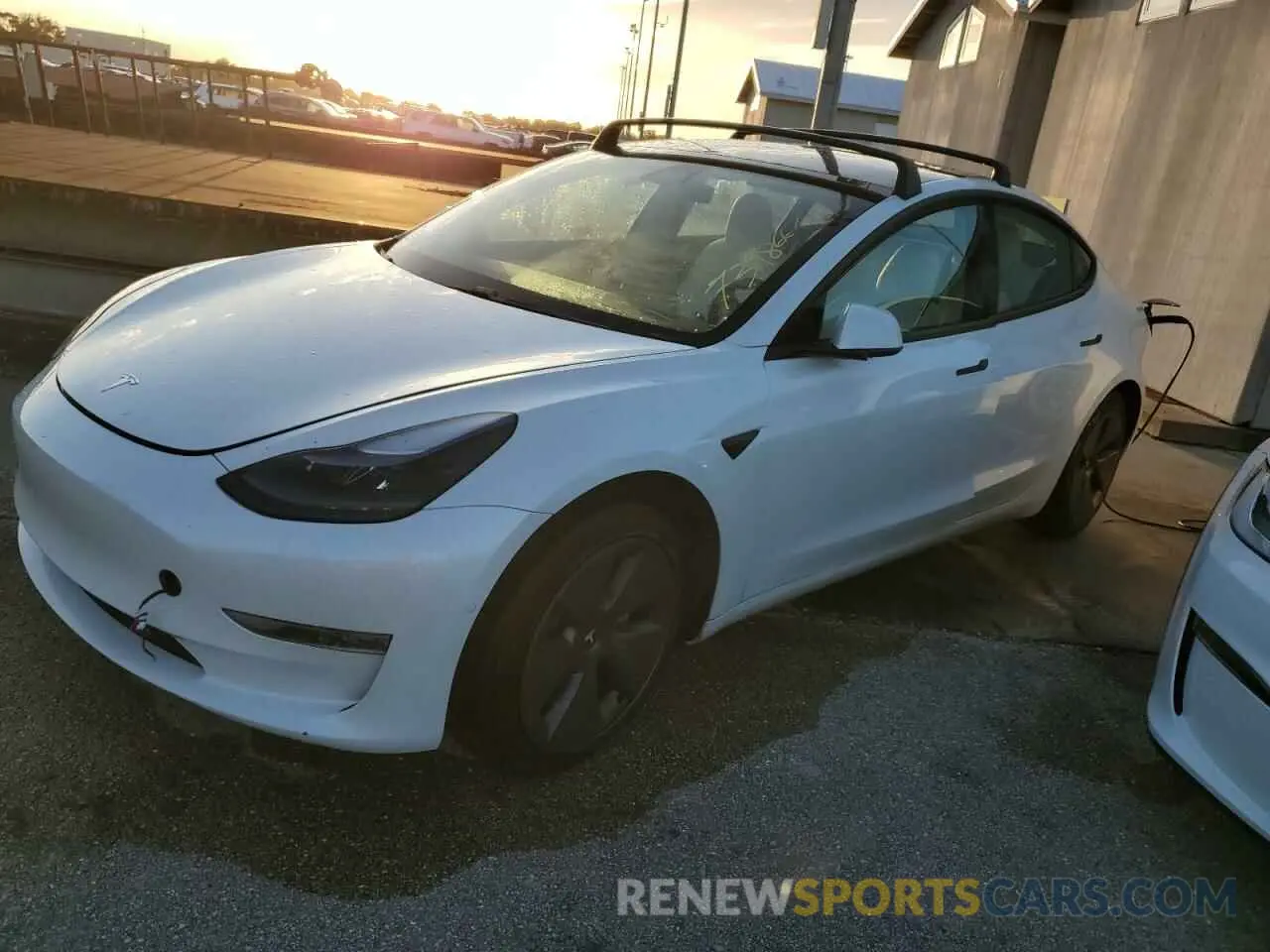 1 Photograph of a damaged car 5YJ3E1EB0MF036471 TESLA MODEL 3 2021