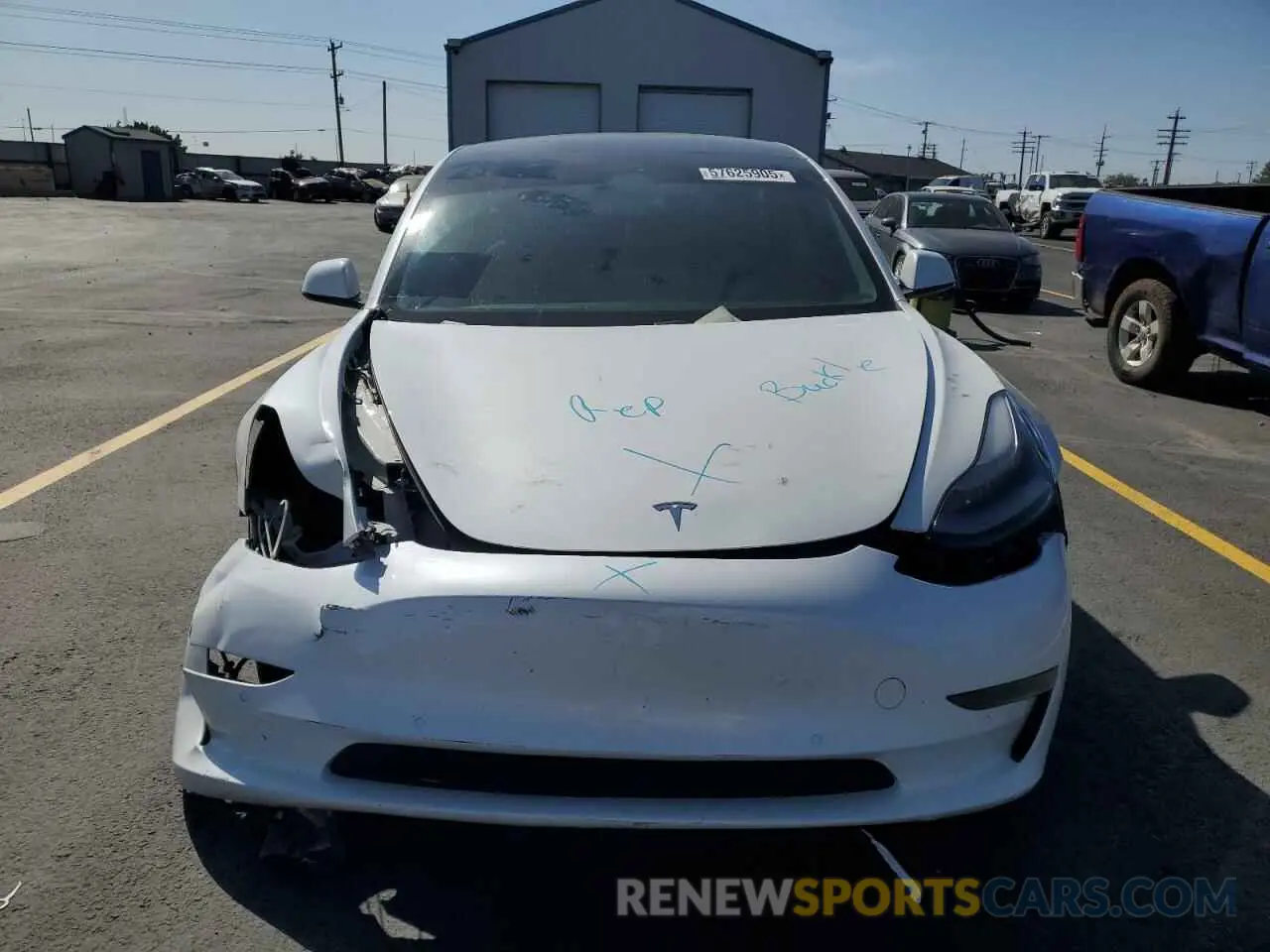 5 Photograph of a damaged car 5YJ3E1EB0MF050922 TESLA MODEL 3 2021