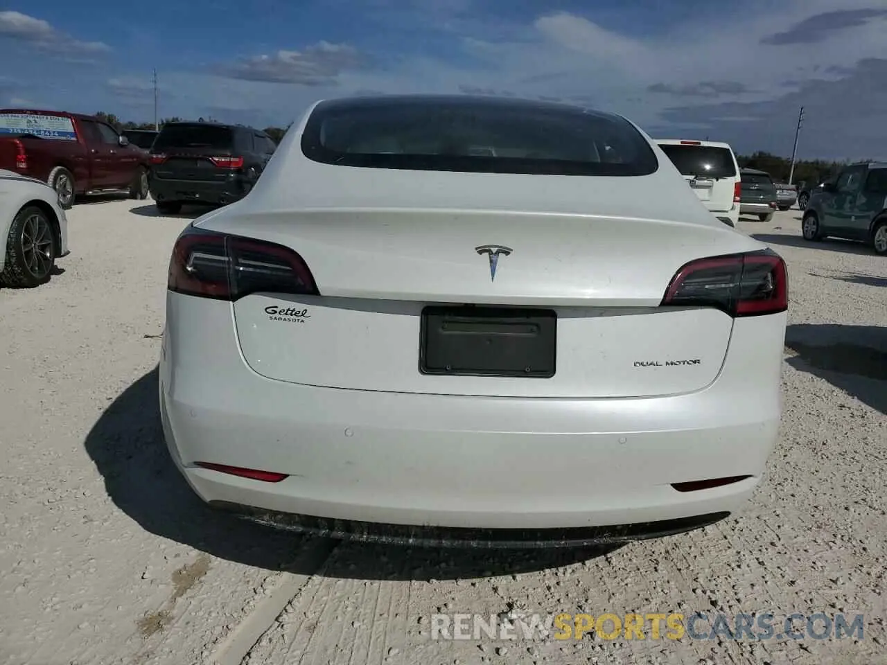 6 Photograph of a damaged car 5YJ3E1EB0MF051097 TESLA MODEL 3 2021