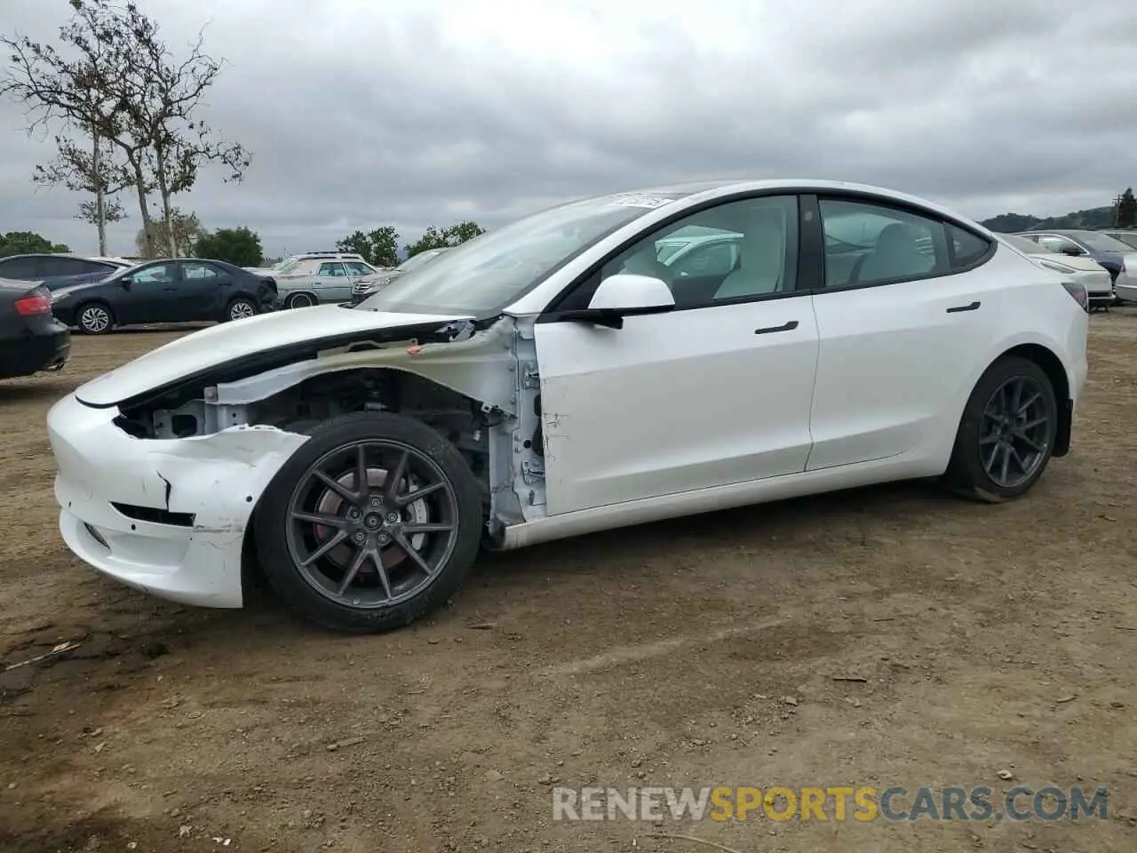 1 Photograph of a damaged car 5YJ3E1EB0MF073052 TESLA MODEL 3 2021