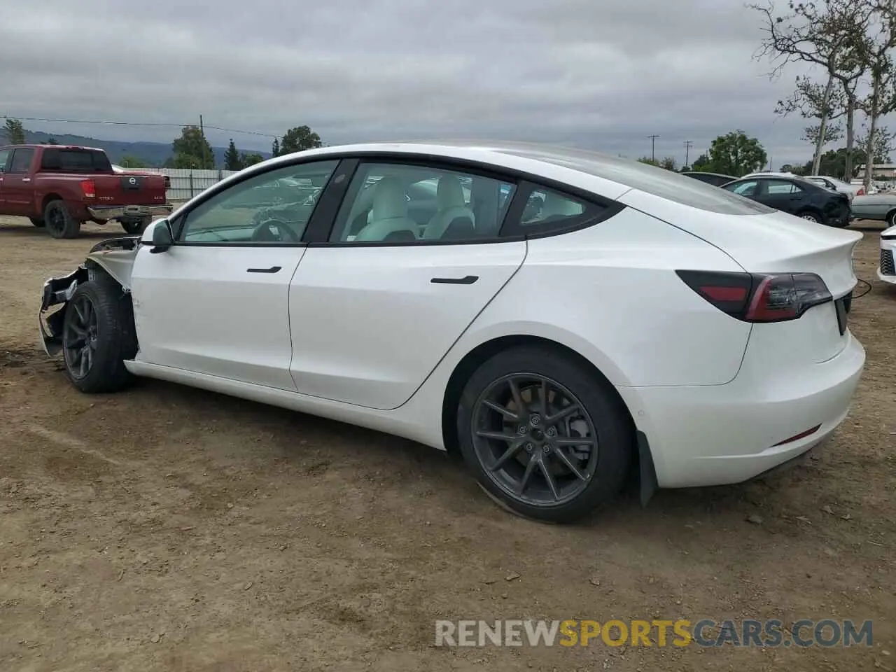2 Photograph of a damaged car 5YJ3E1EB0MF073052 TESLA MODEL 3 2021
