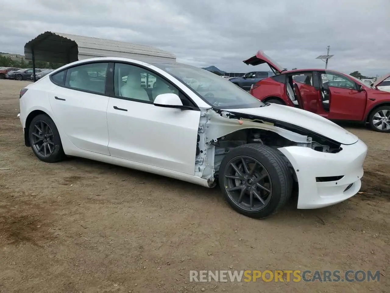 4 Photograph of a damaged car 5YJ3E1EB0MF073052 TESLA MODEL 3 2021