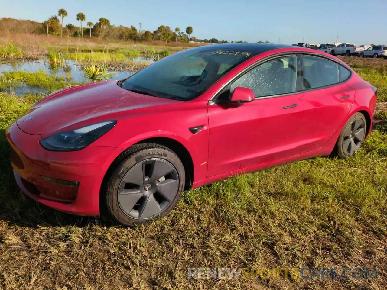 1 Photograph of a damaged car 5YJ3E1EB0MF087789 TESLA MODEL 3 2021